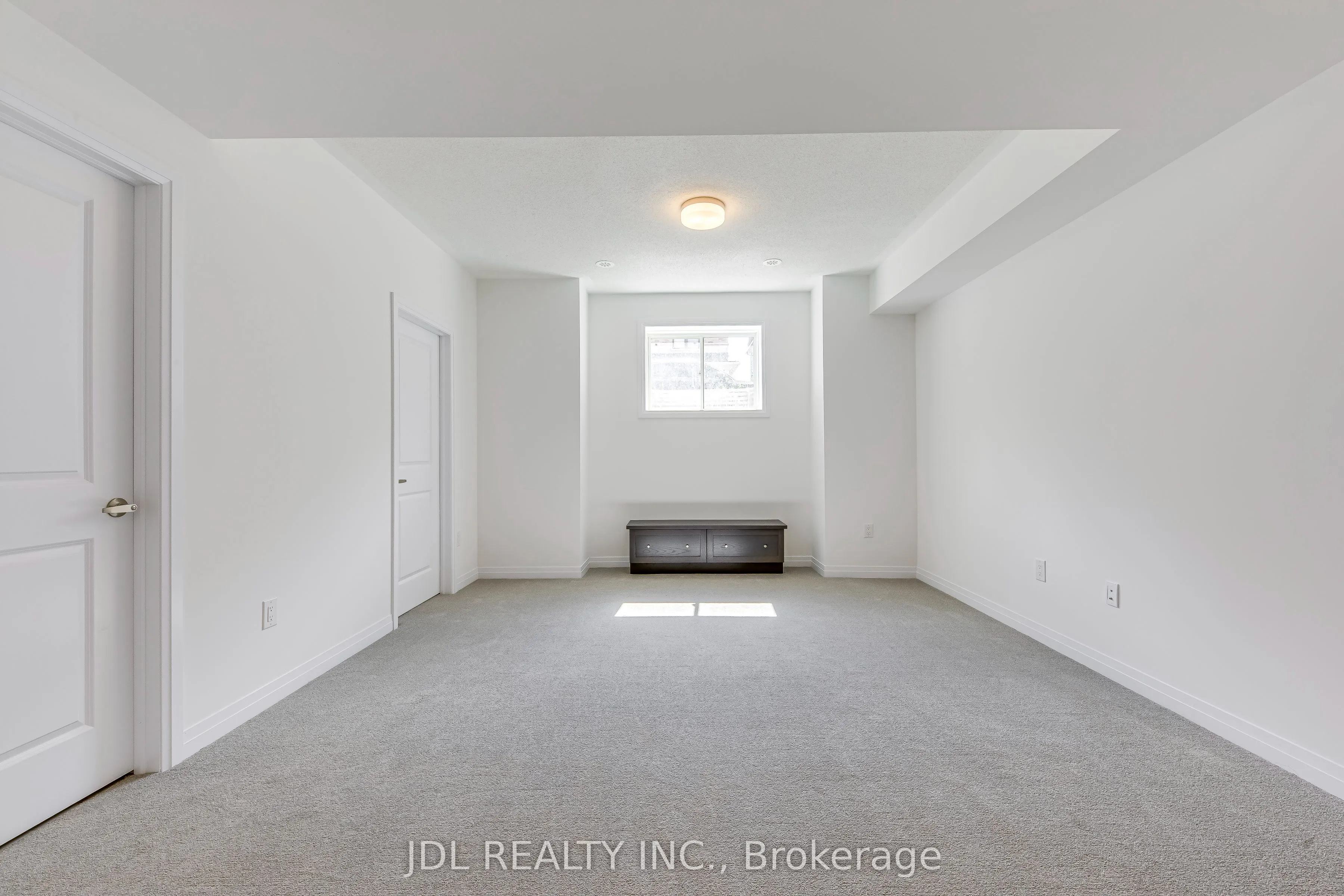 3259 Crystal Drive