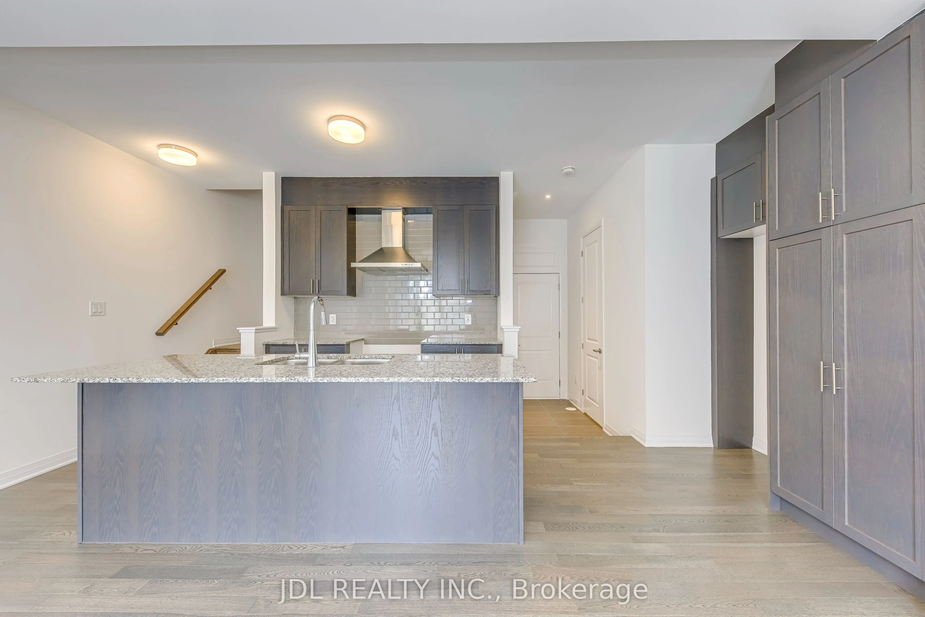 3259 Crystal Drive