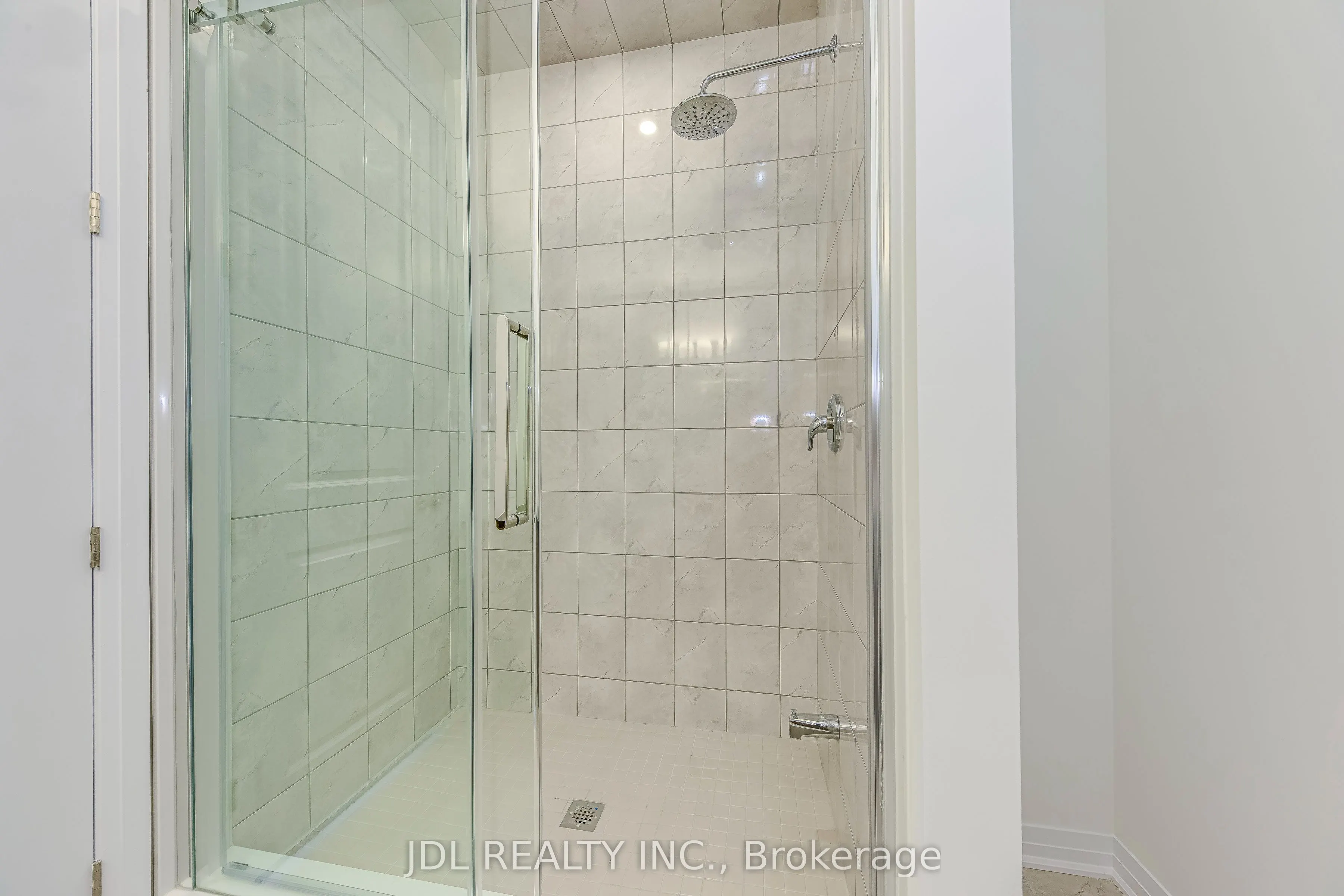 3259 Crystal Drive