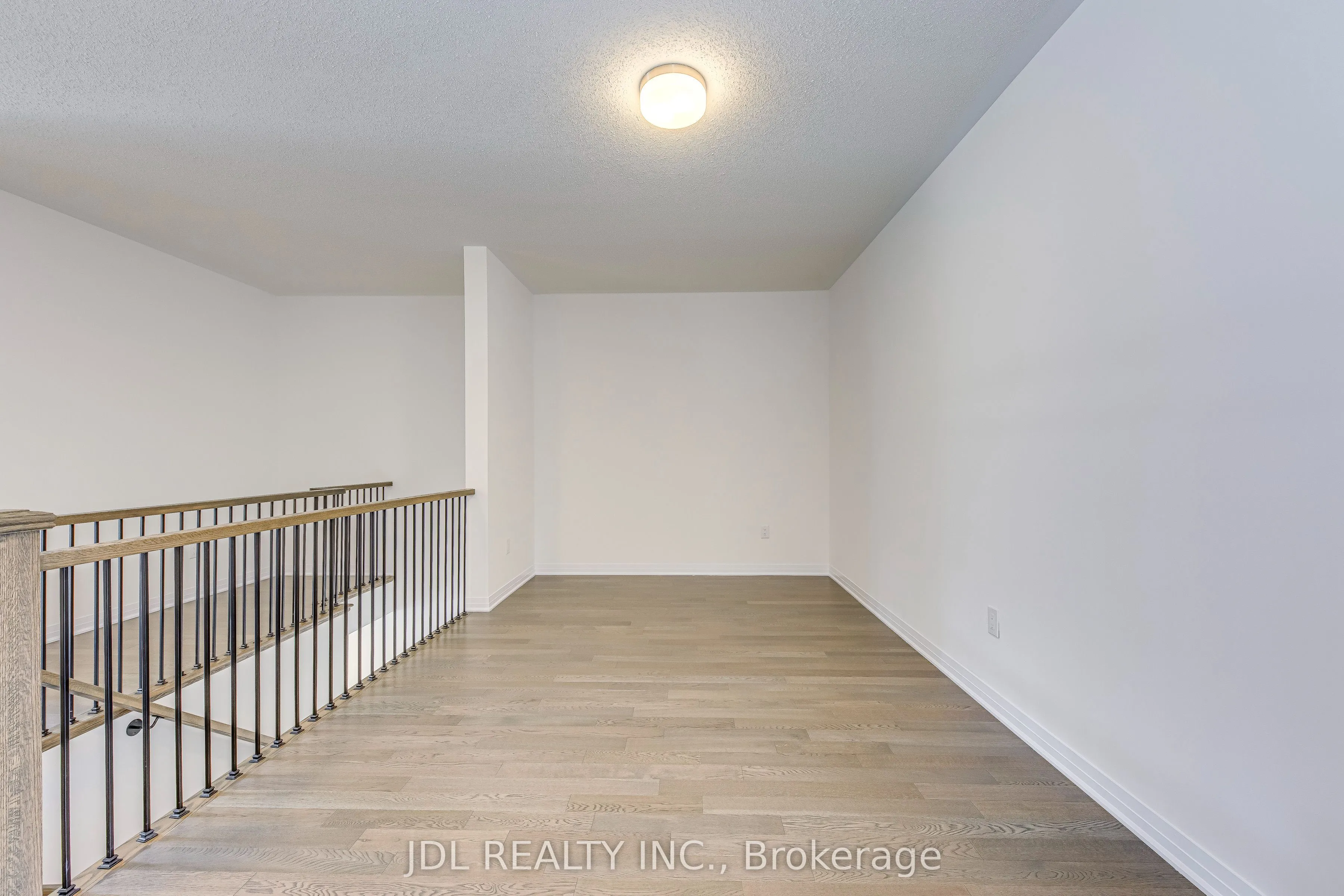 3259 Crystal Drive