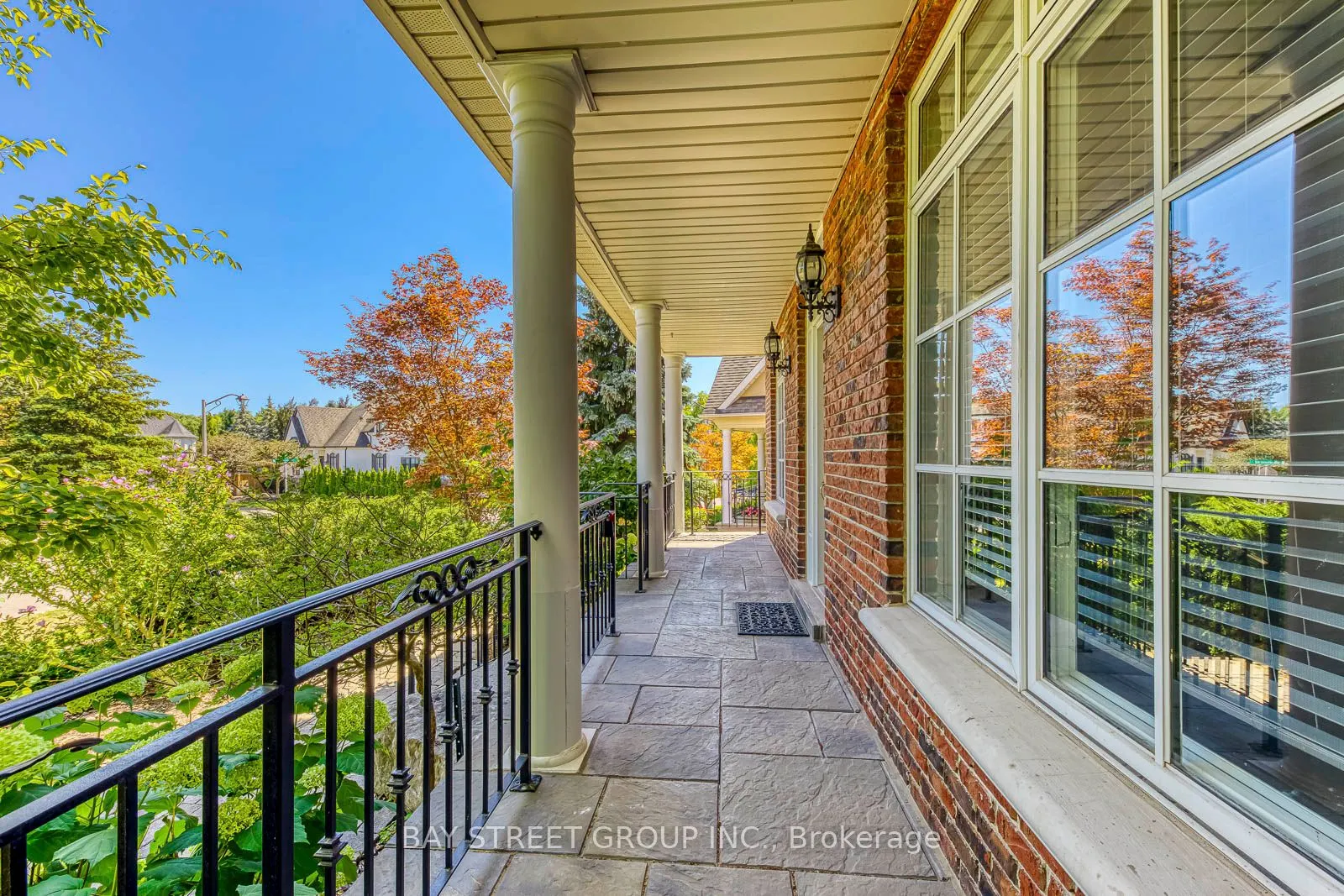 2273 Woodfield Road