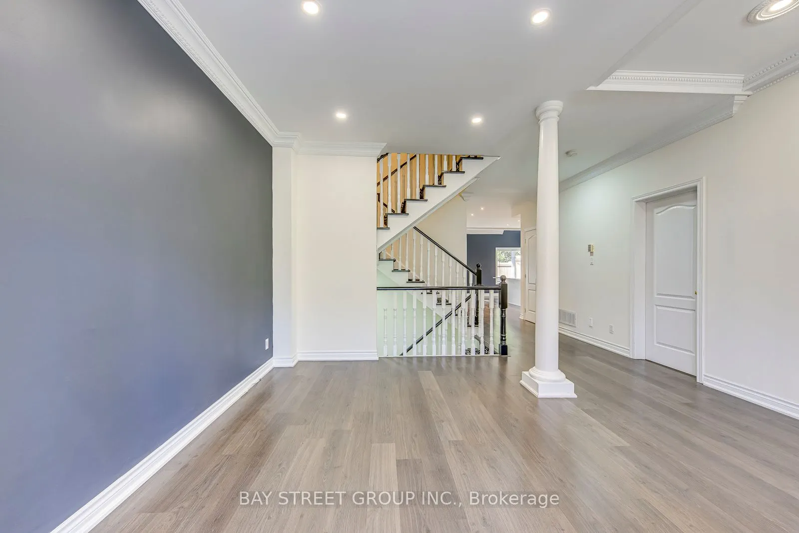 2273 Woodfield Road