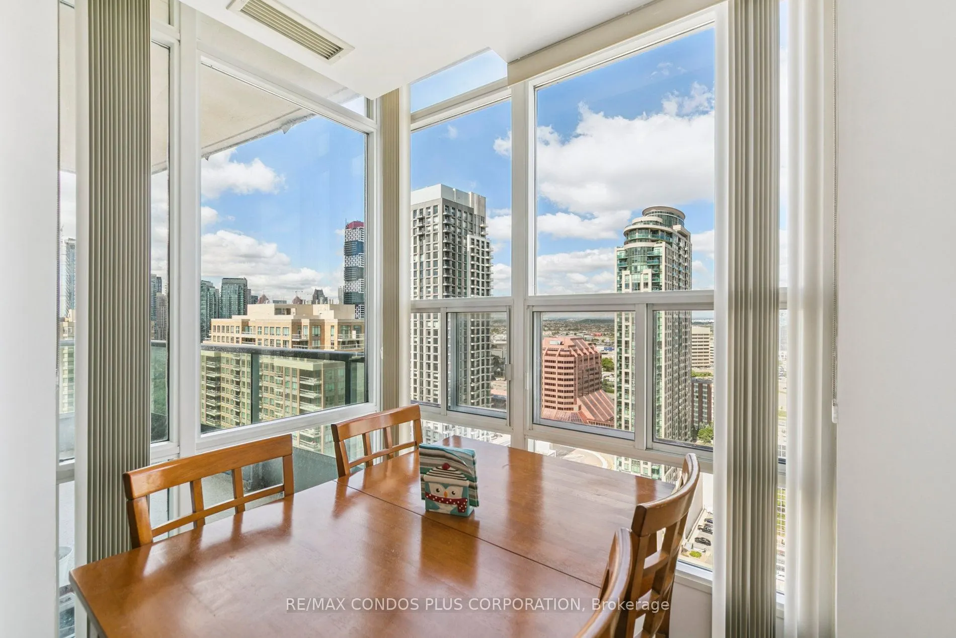 1 Elm Drive W, #2709