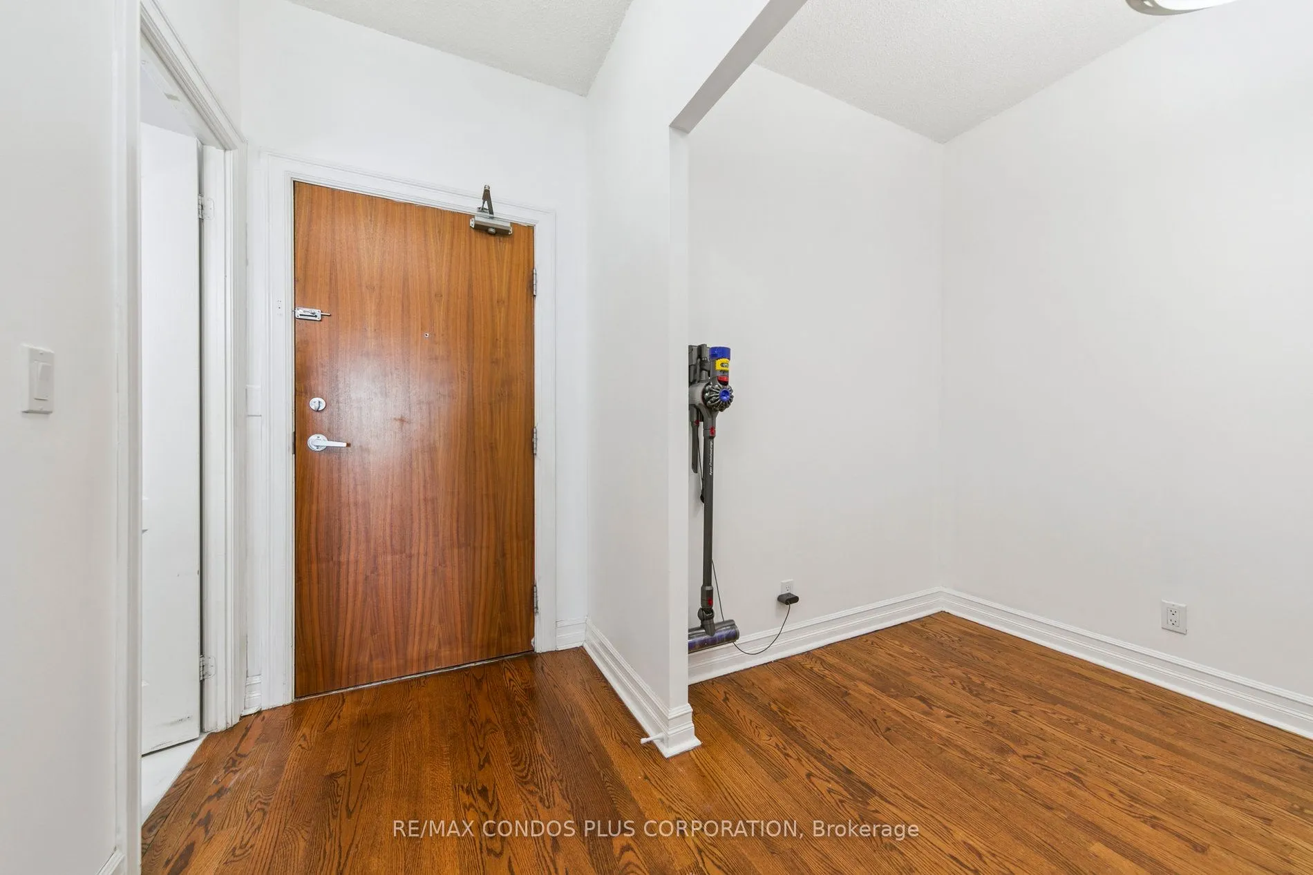 1 Elm Drive W, #2709