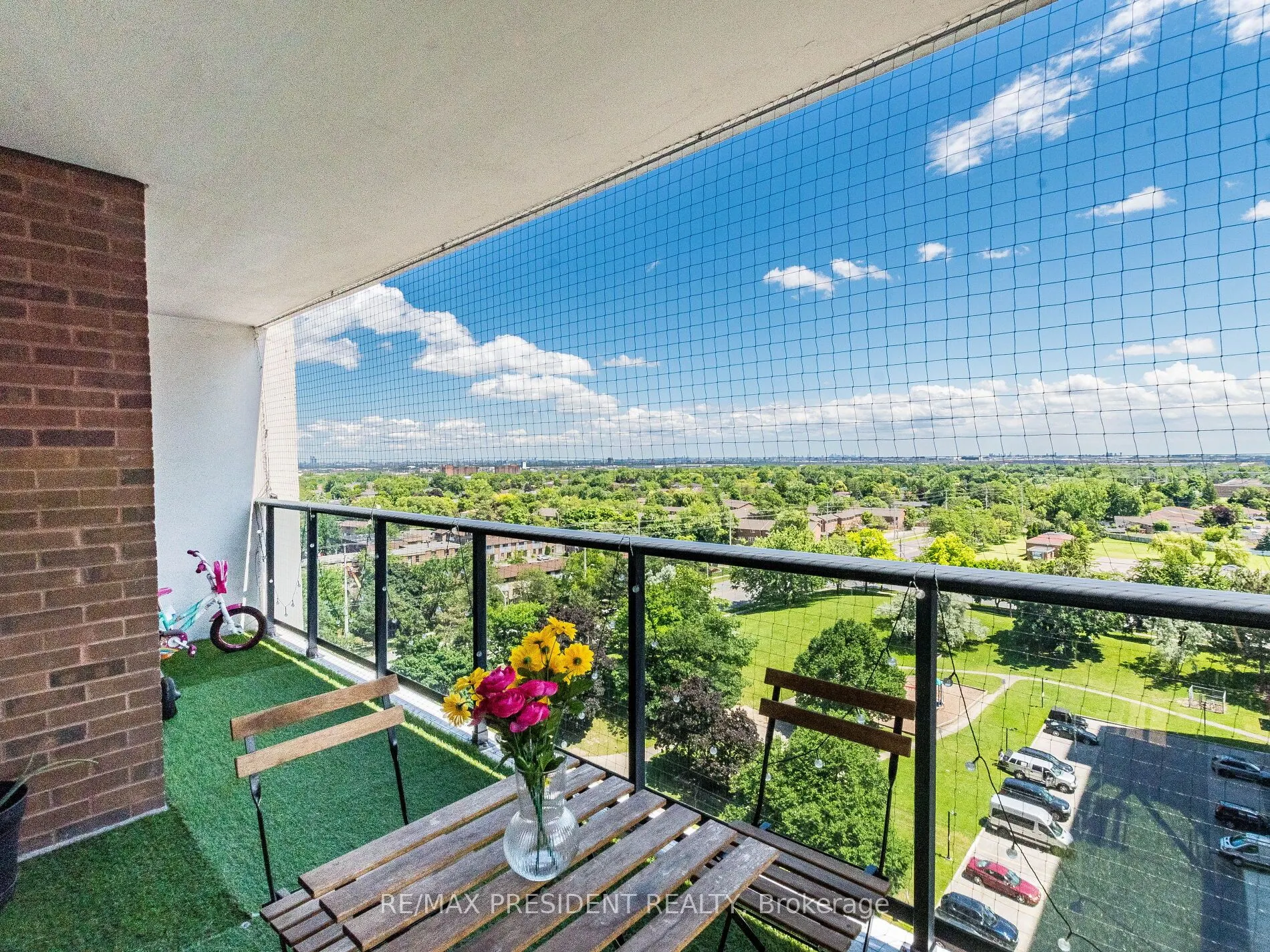 21 Knightsbridge Road, #1209