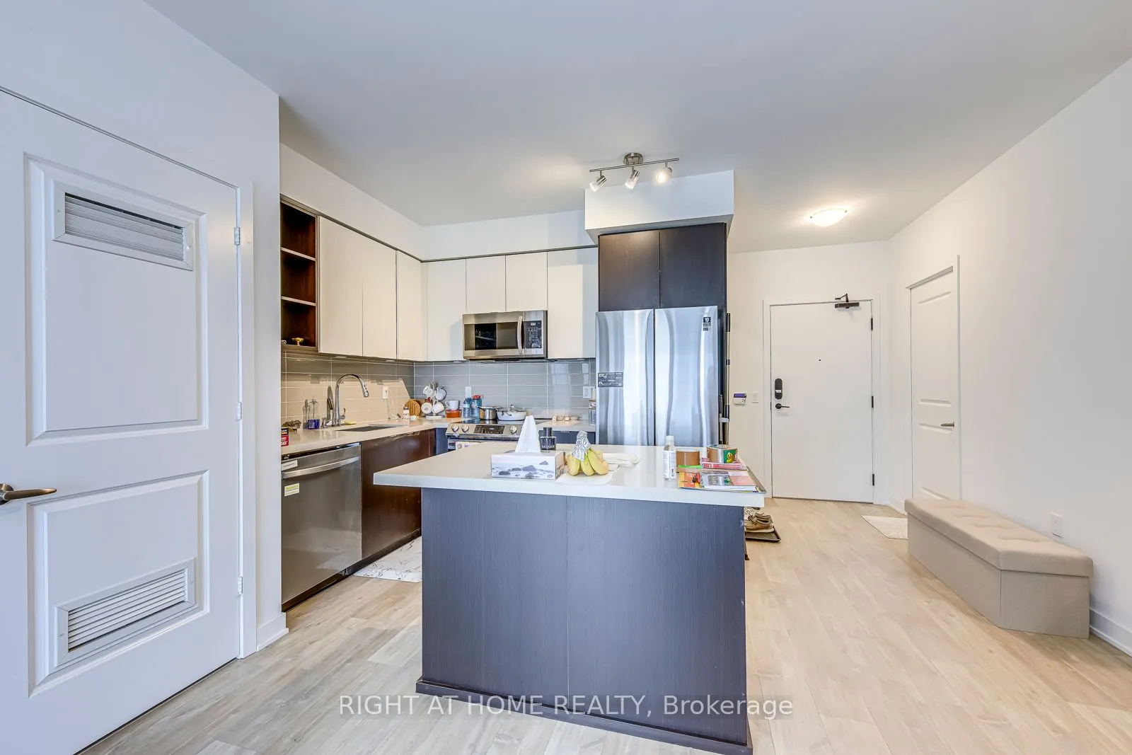4675 Metcalfe Avenue, #1210