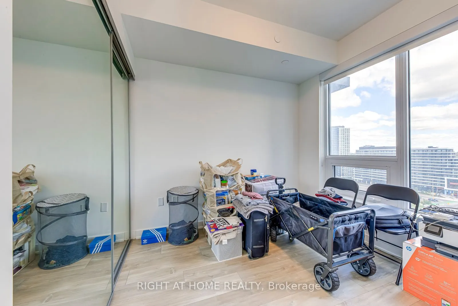 4675 Metcalfe Avenue, #1210