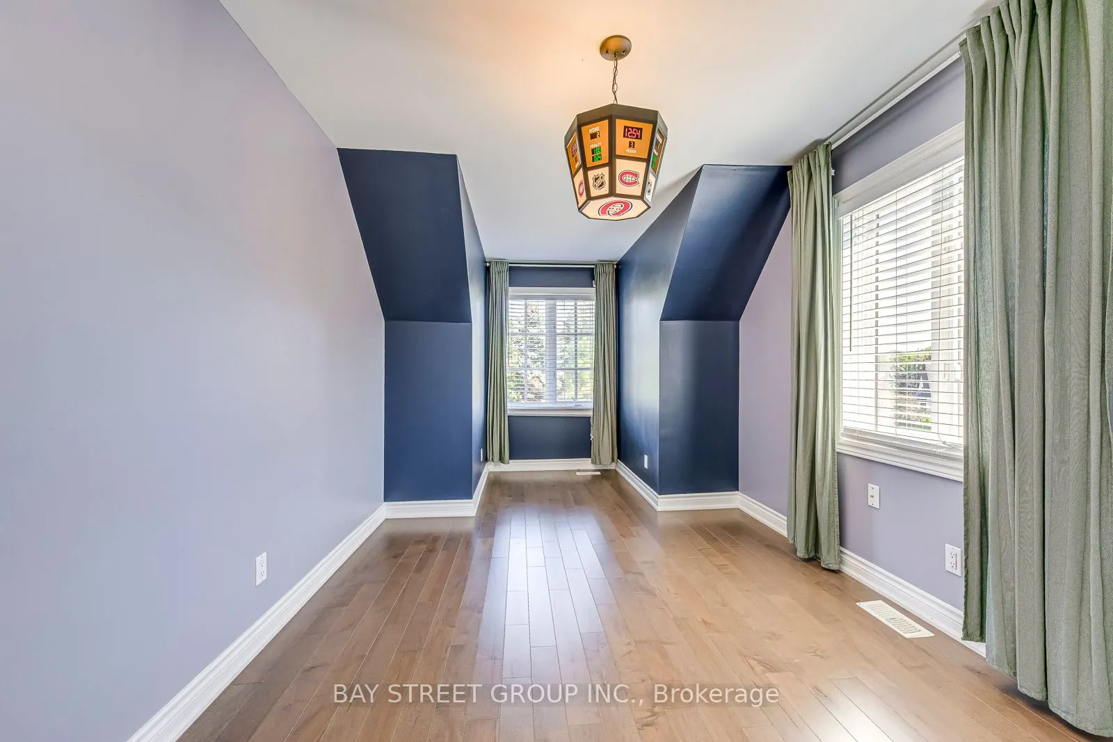 2273 Woodfield Road