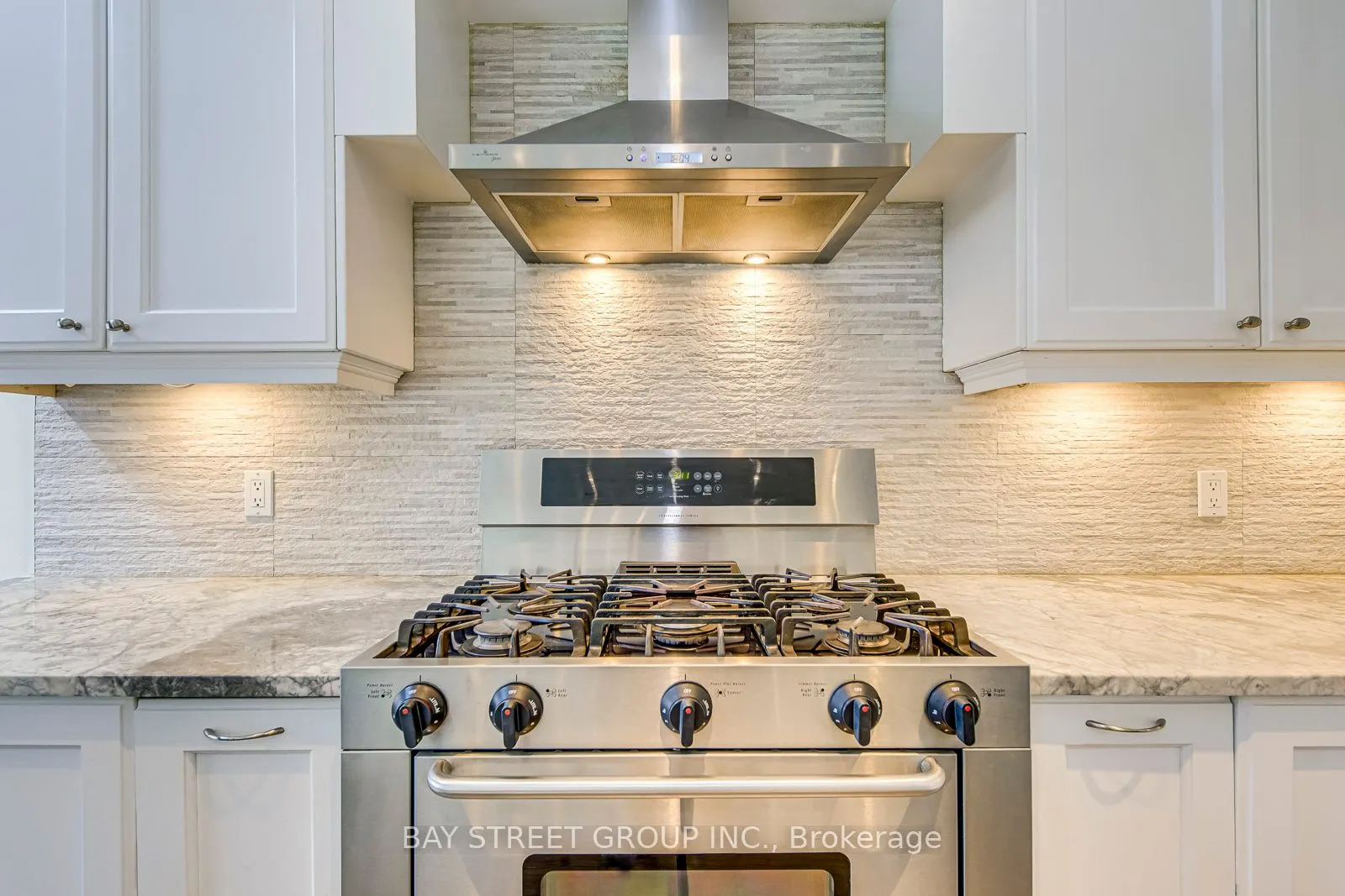 2273 Woodfield Road