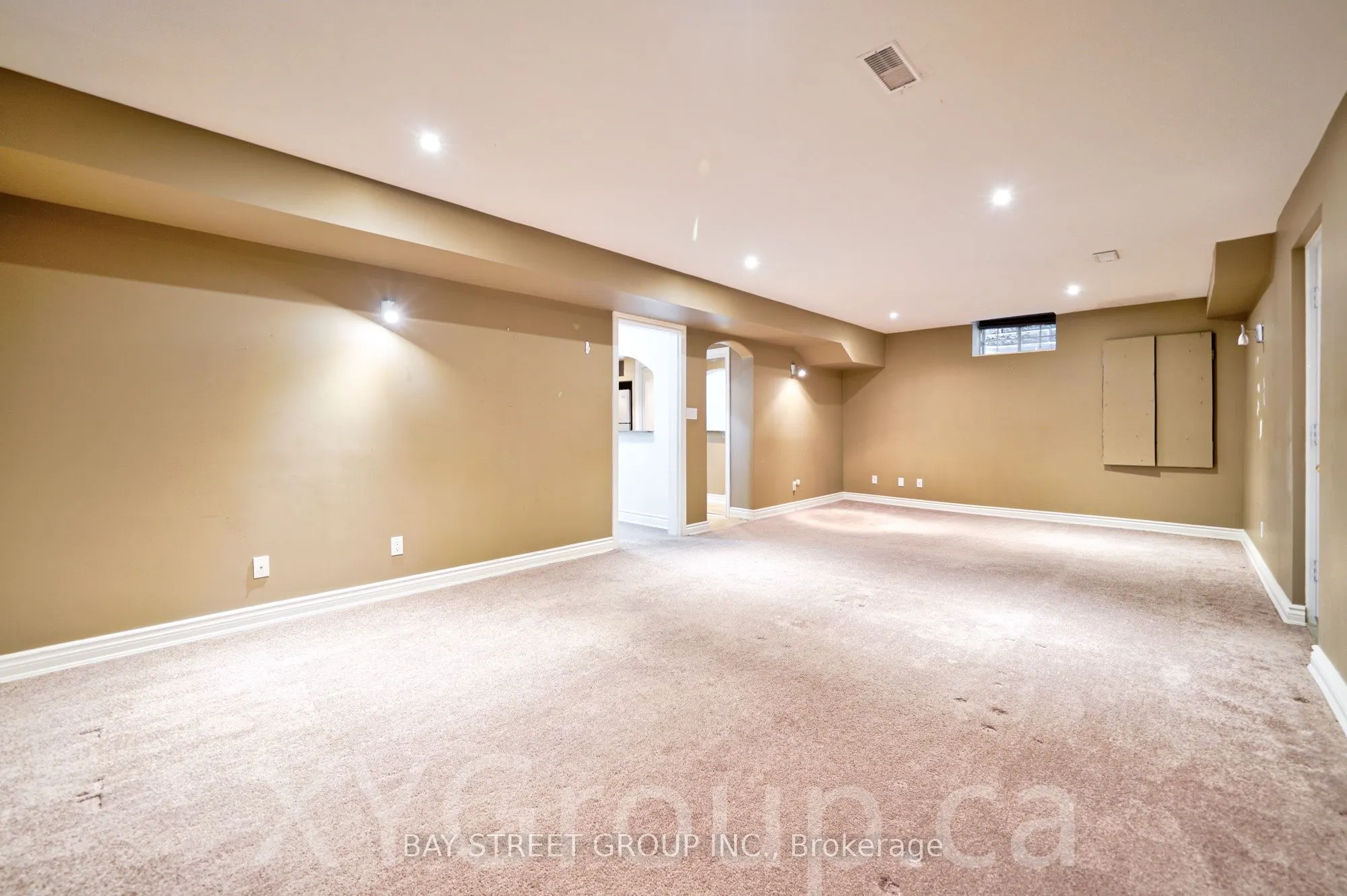 2273 Woodfield Road