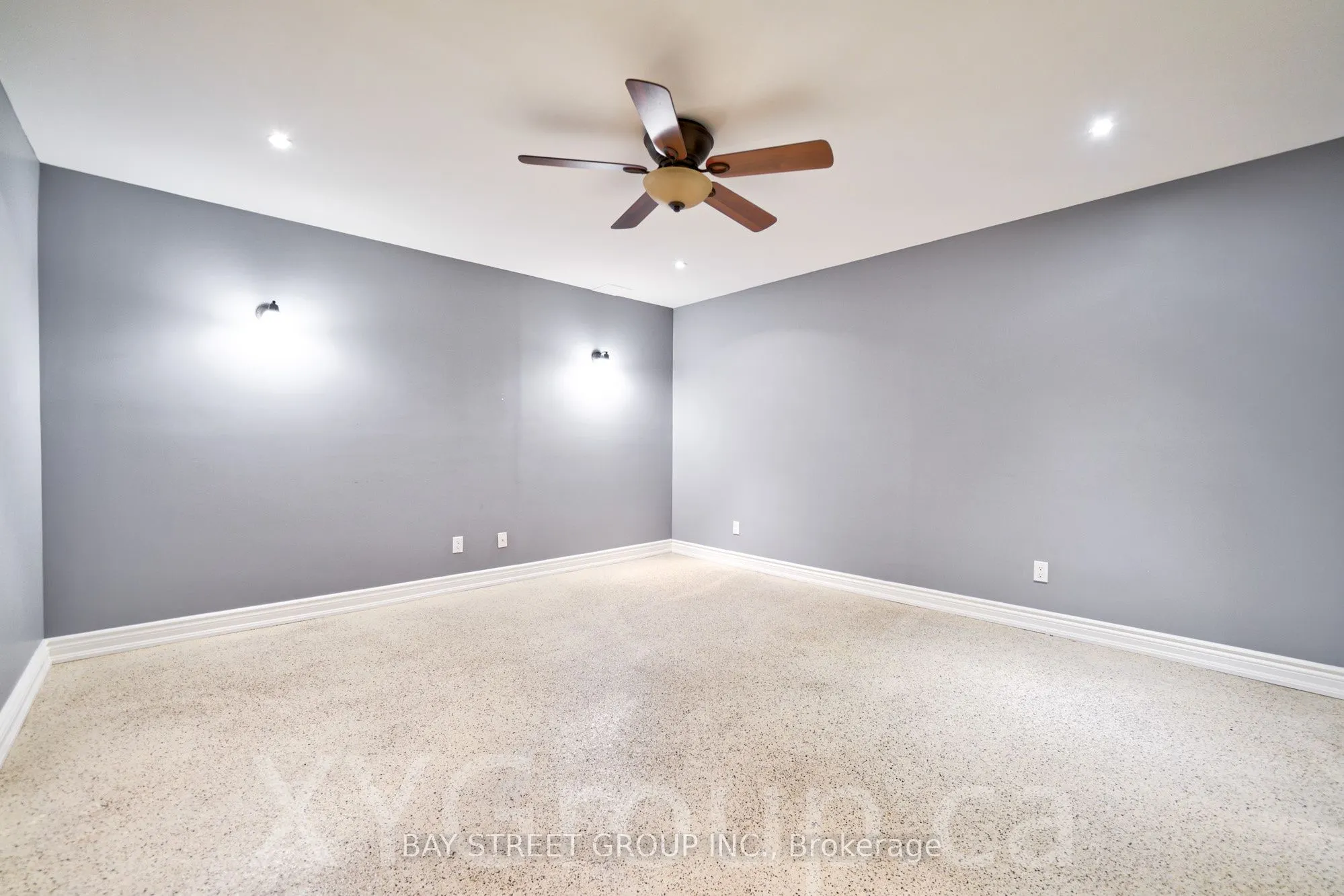 2273 Woodfield Road