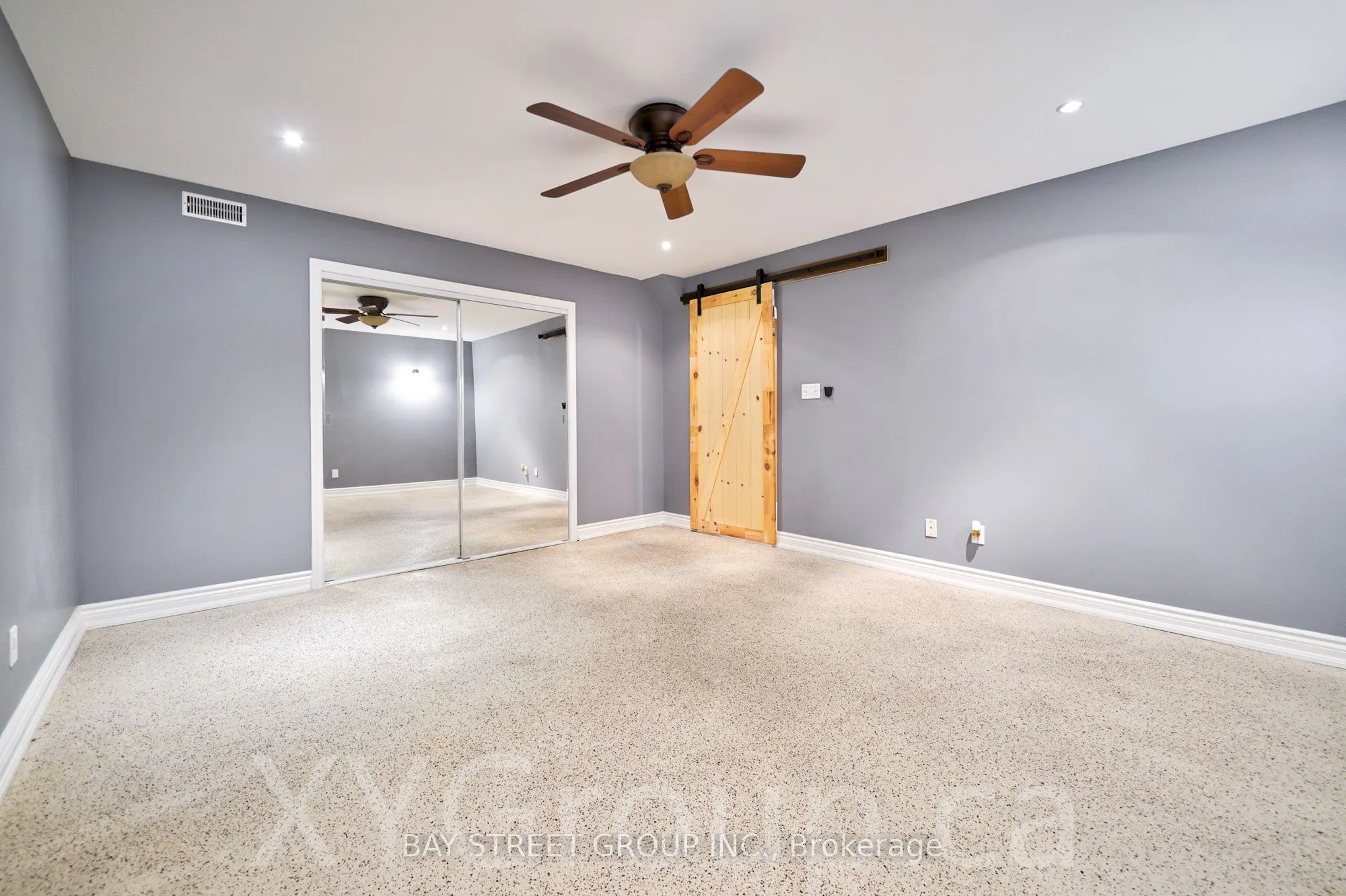 2273 Woodfield Road