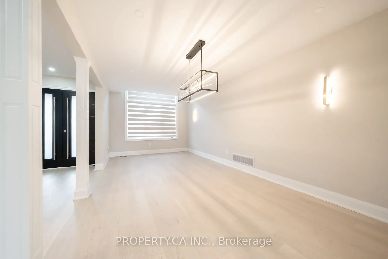 22 Maldives Crescent