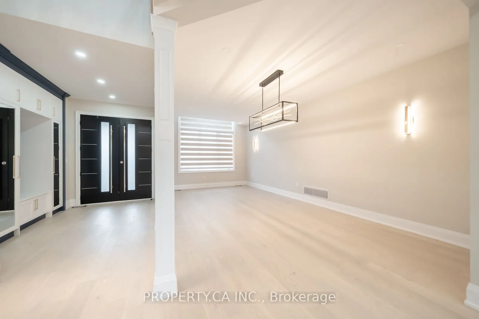 22 Maldives Crescent