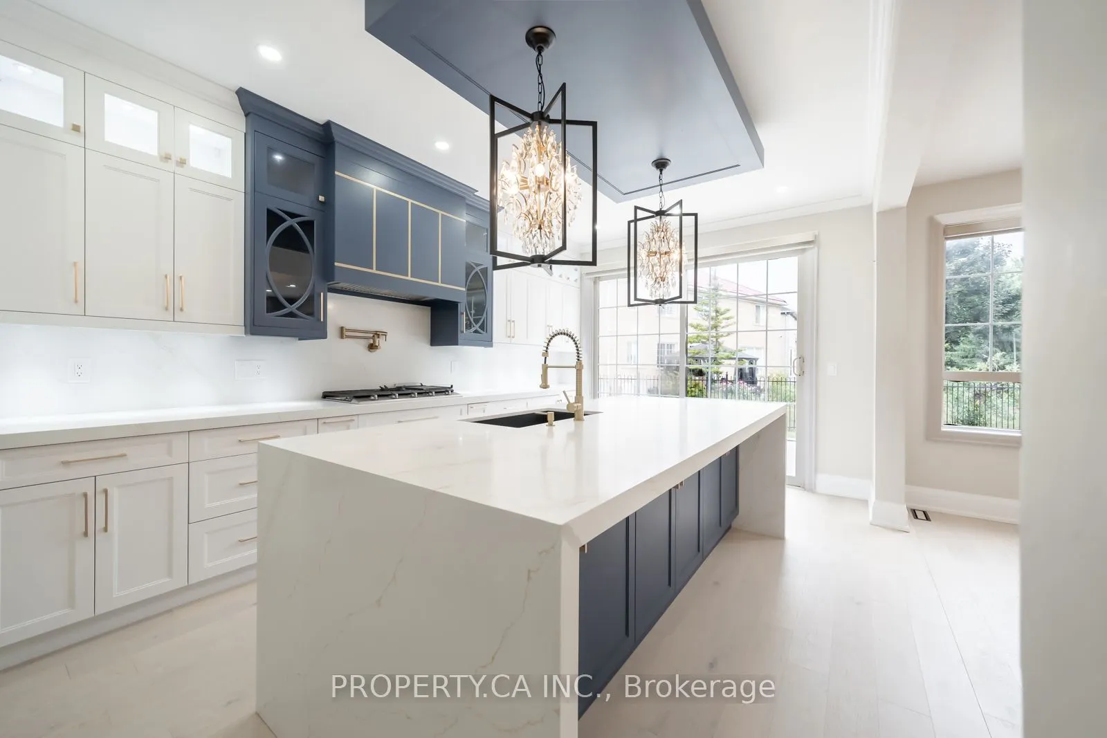 22 Maldives Crescent