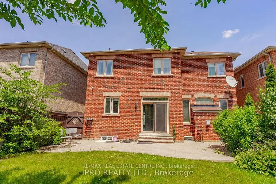 26 Maybeck Drive