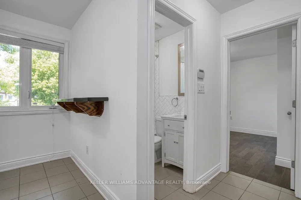 427 Nairn Avenue, #3