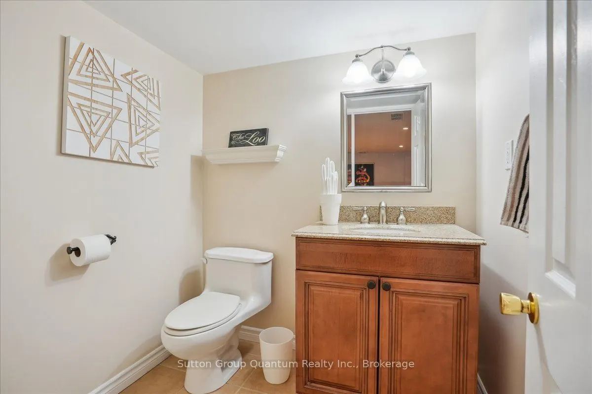 2477 Longridge Crescent
