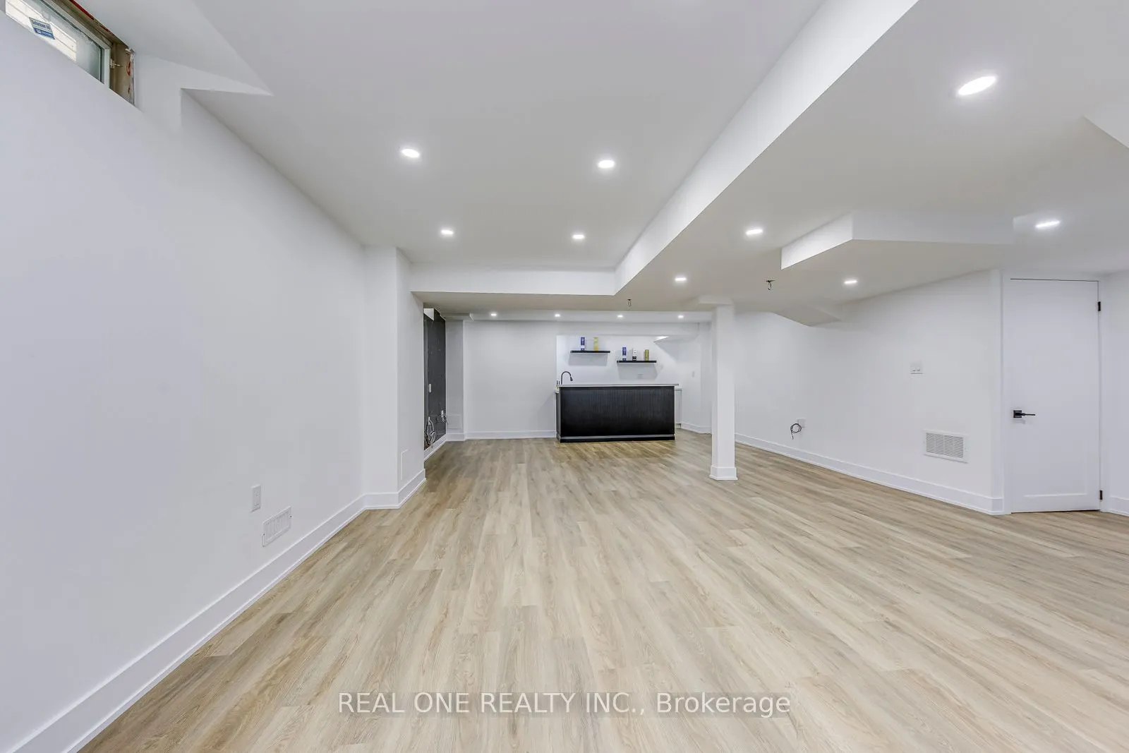 2240 Pine Glen Road