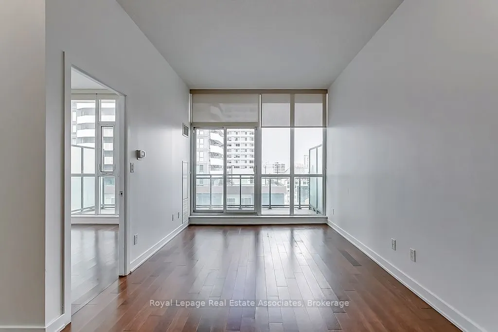 4070 Confederation Parkway, #706