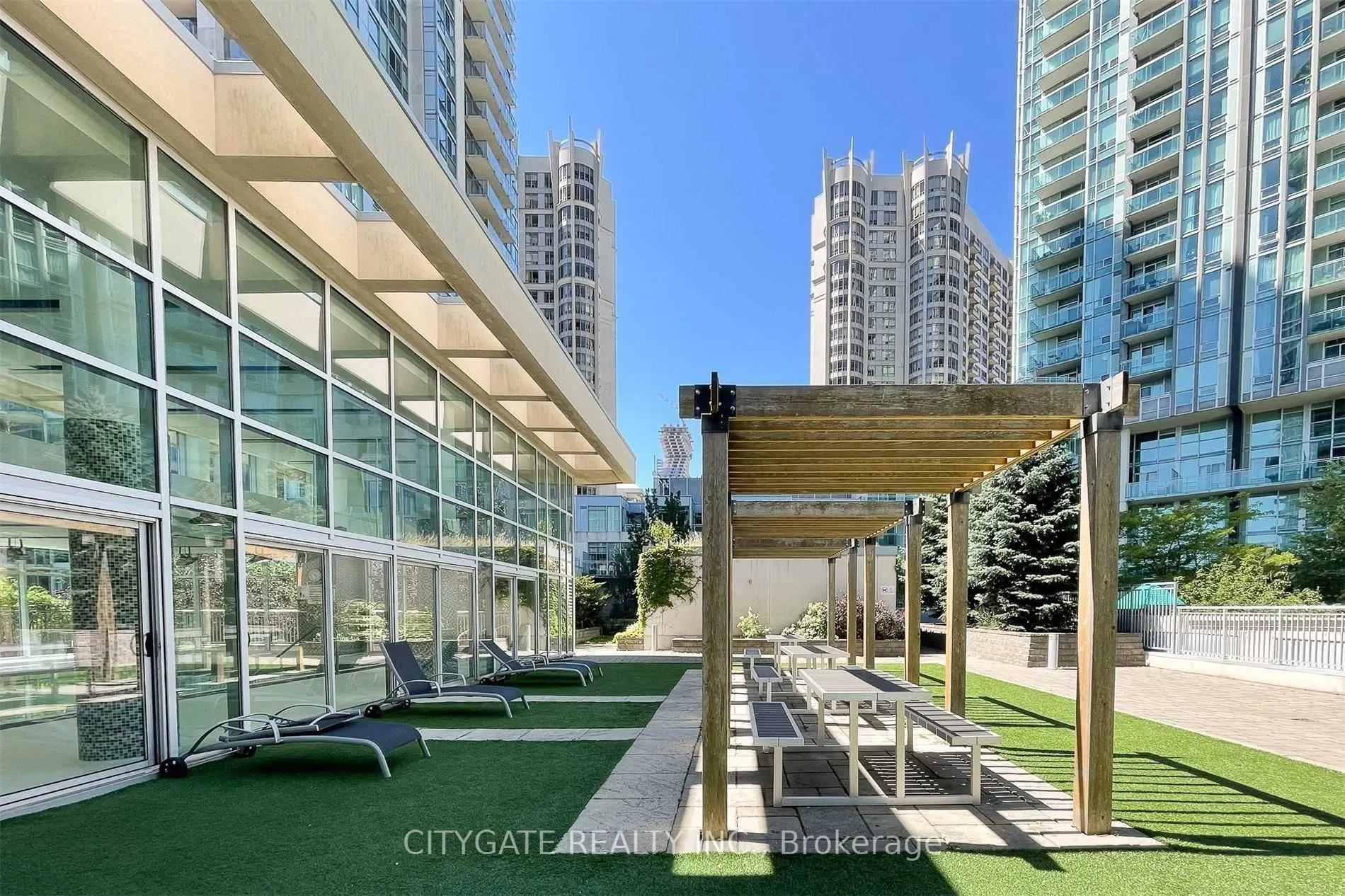 225 Webb Drive, #314