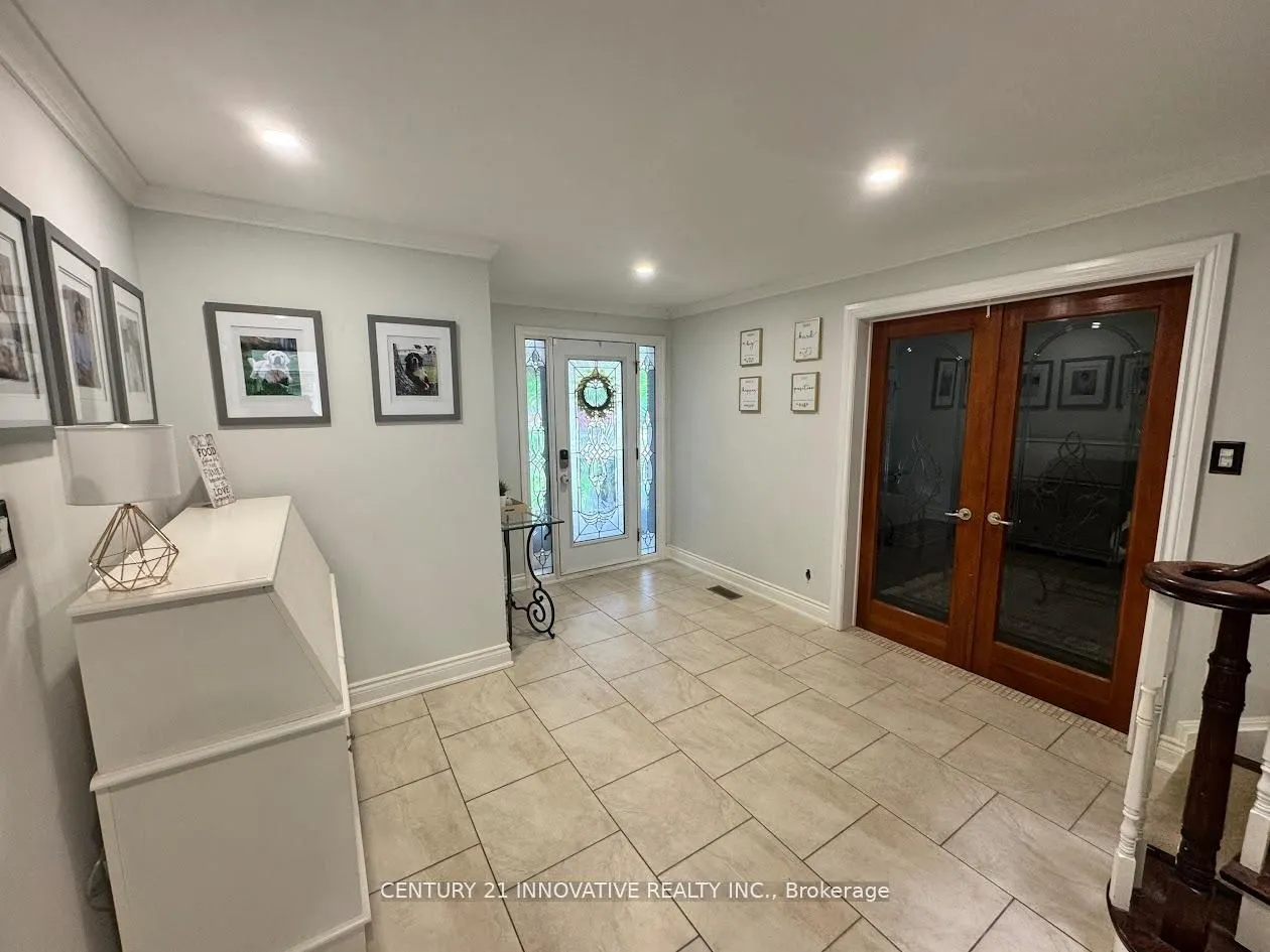 23 Linden Crescent
