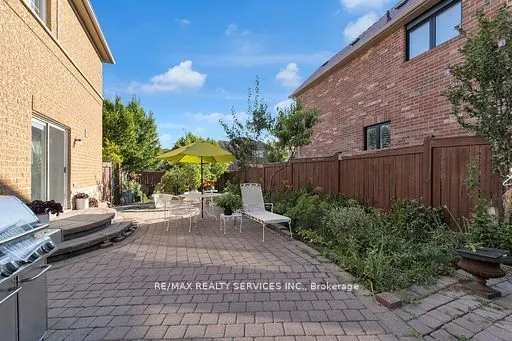 98 Mccrimmon Drive