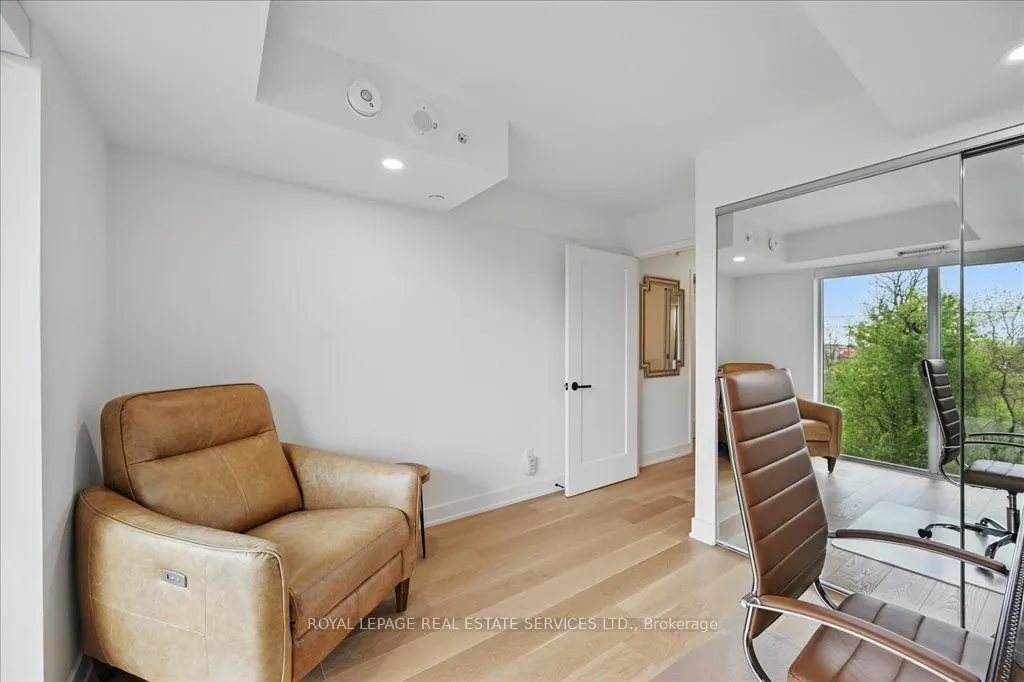 2489 Taunton Road, #108