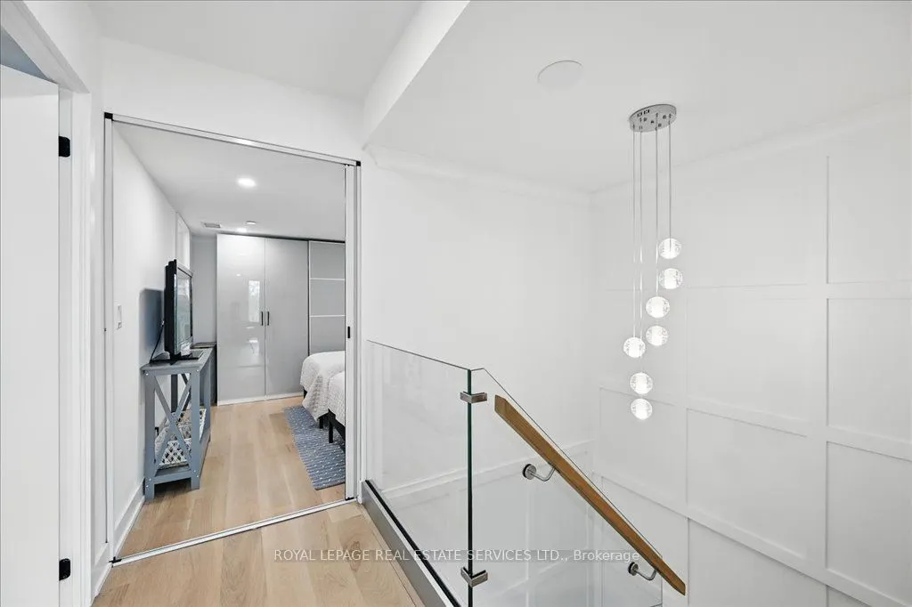 2489 Taunton Road, #108