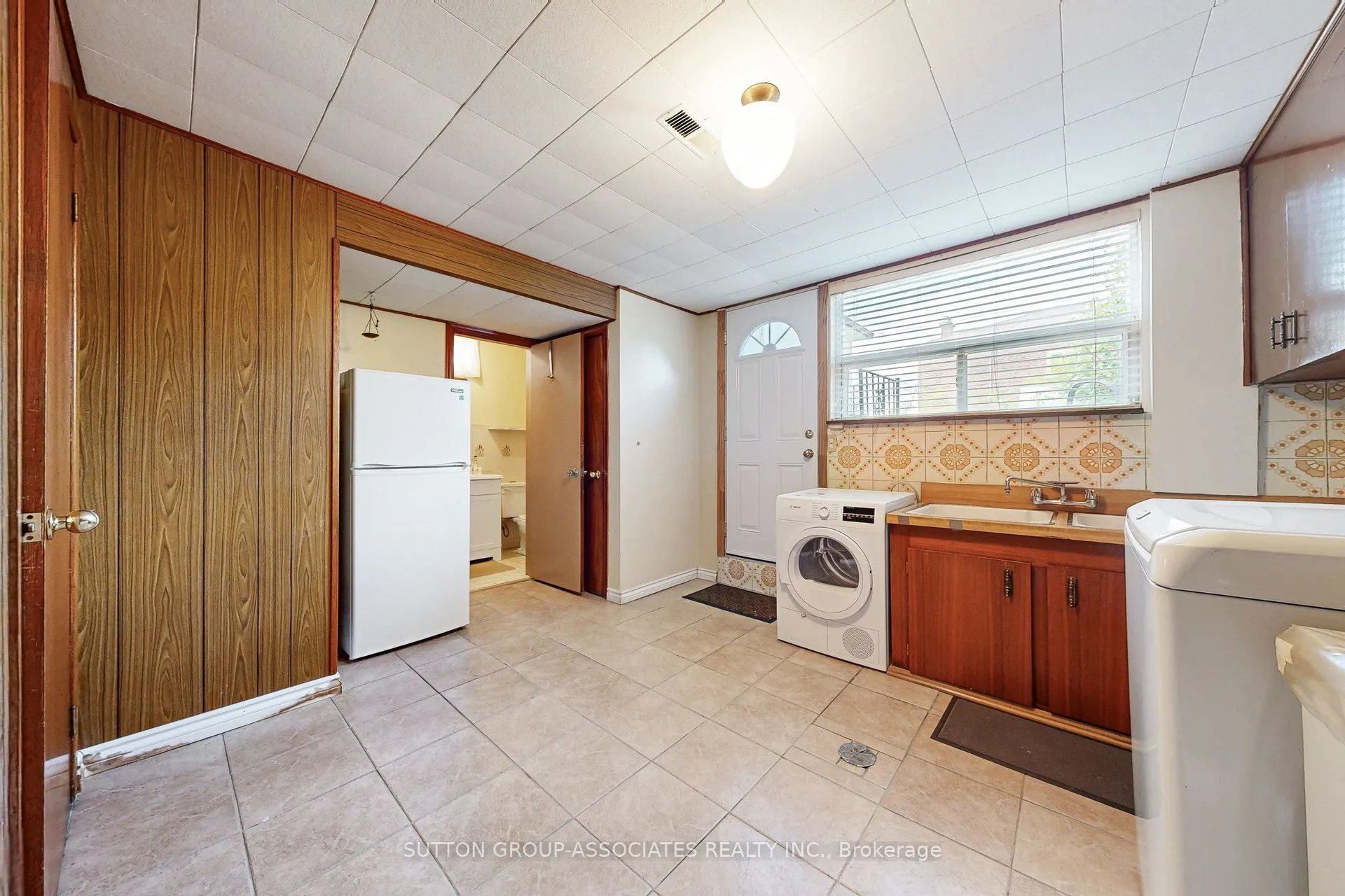 22 Woodenhill Court