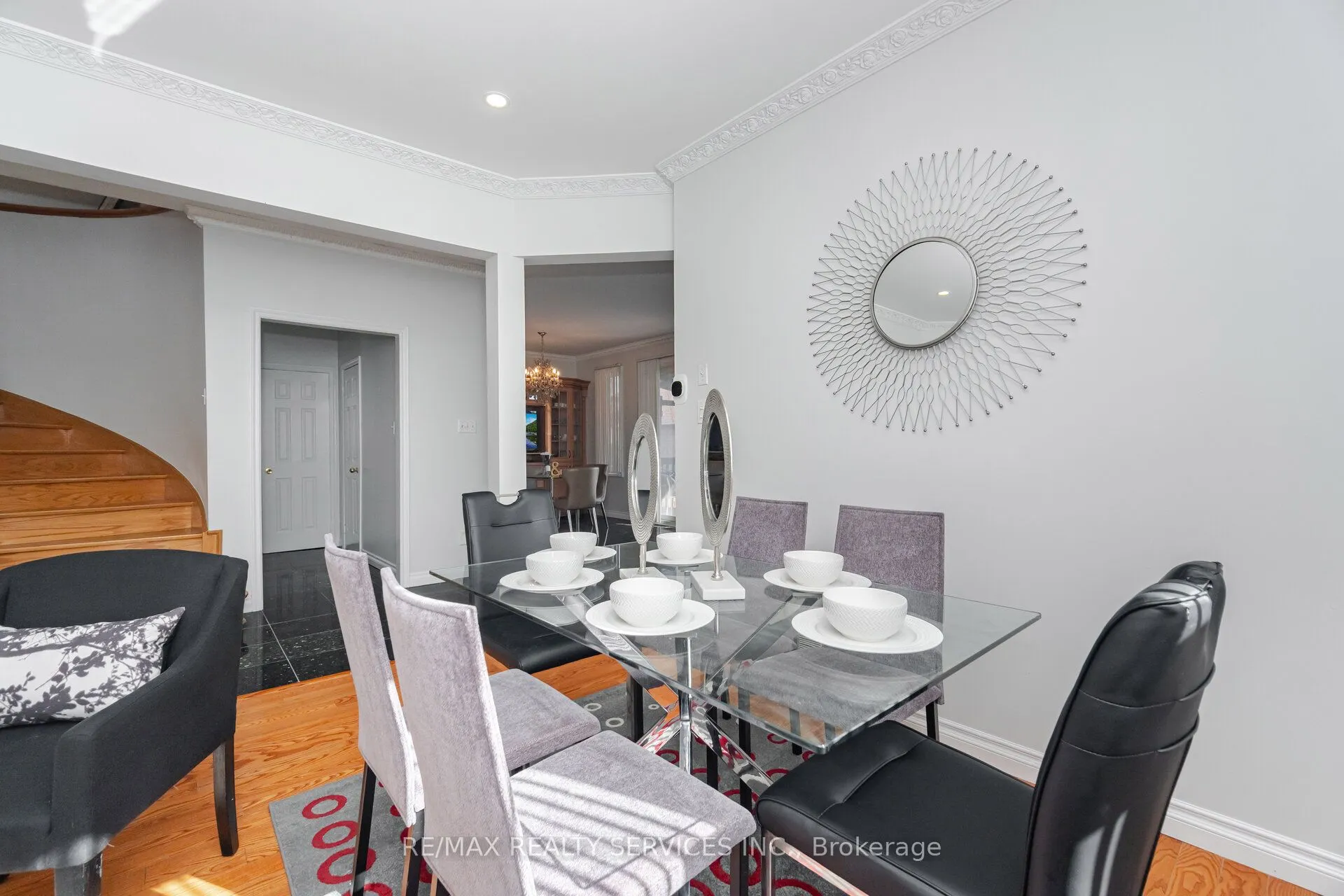 59 Hullen Crescent