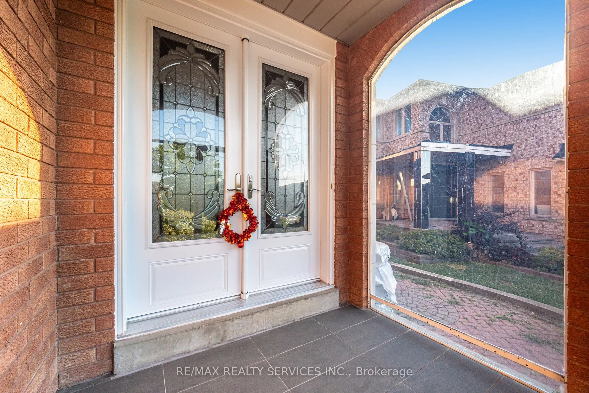 59 Hullen Crescent