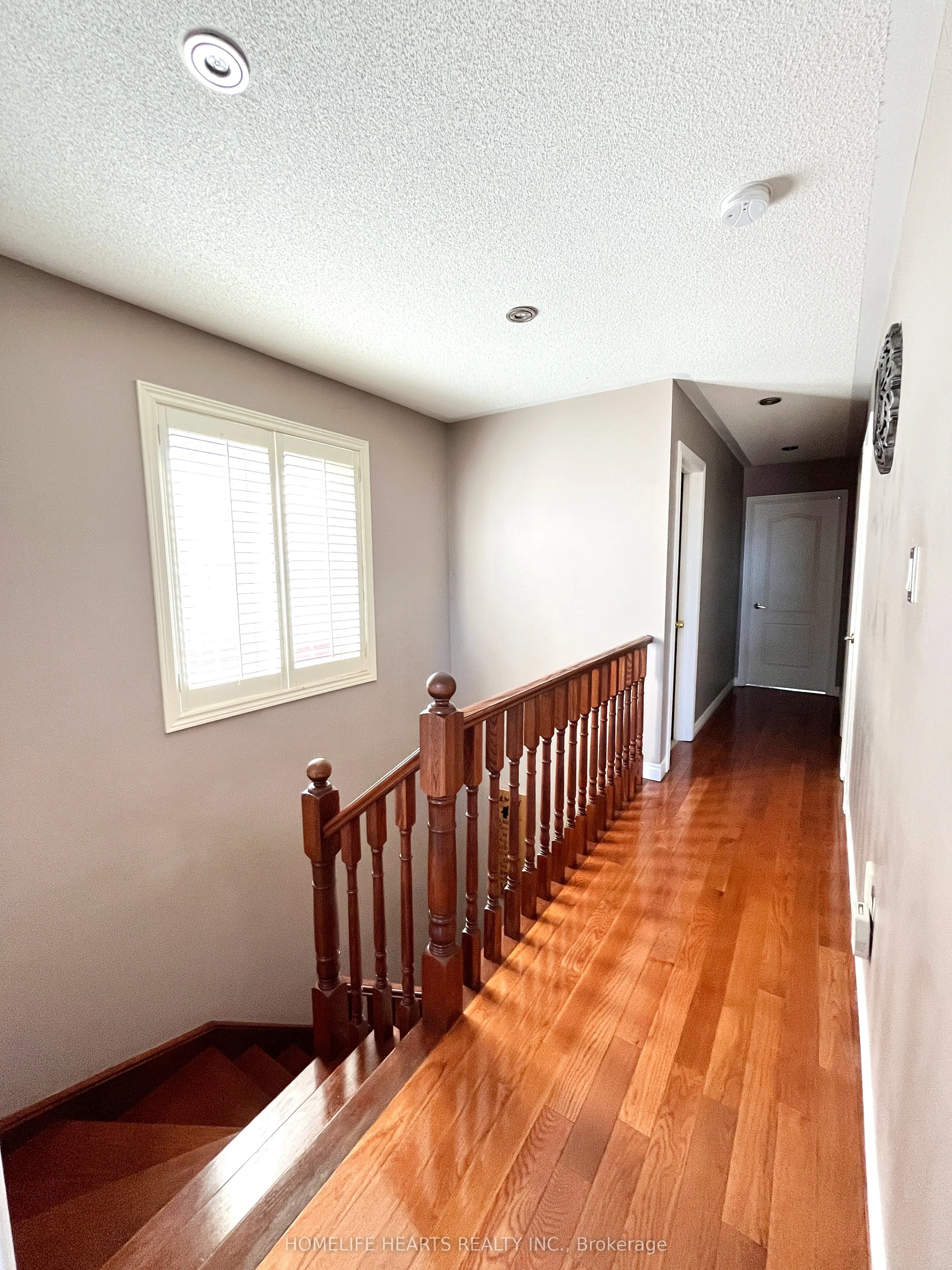 516 Lumberton Crescent