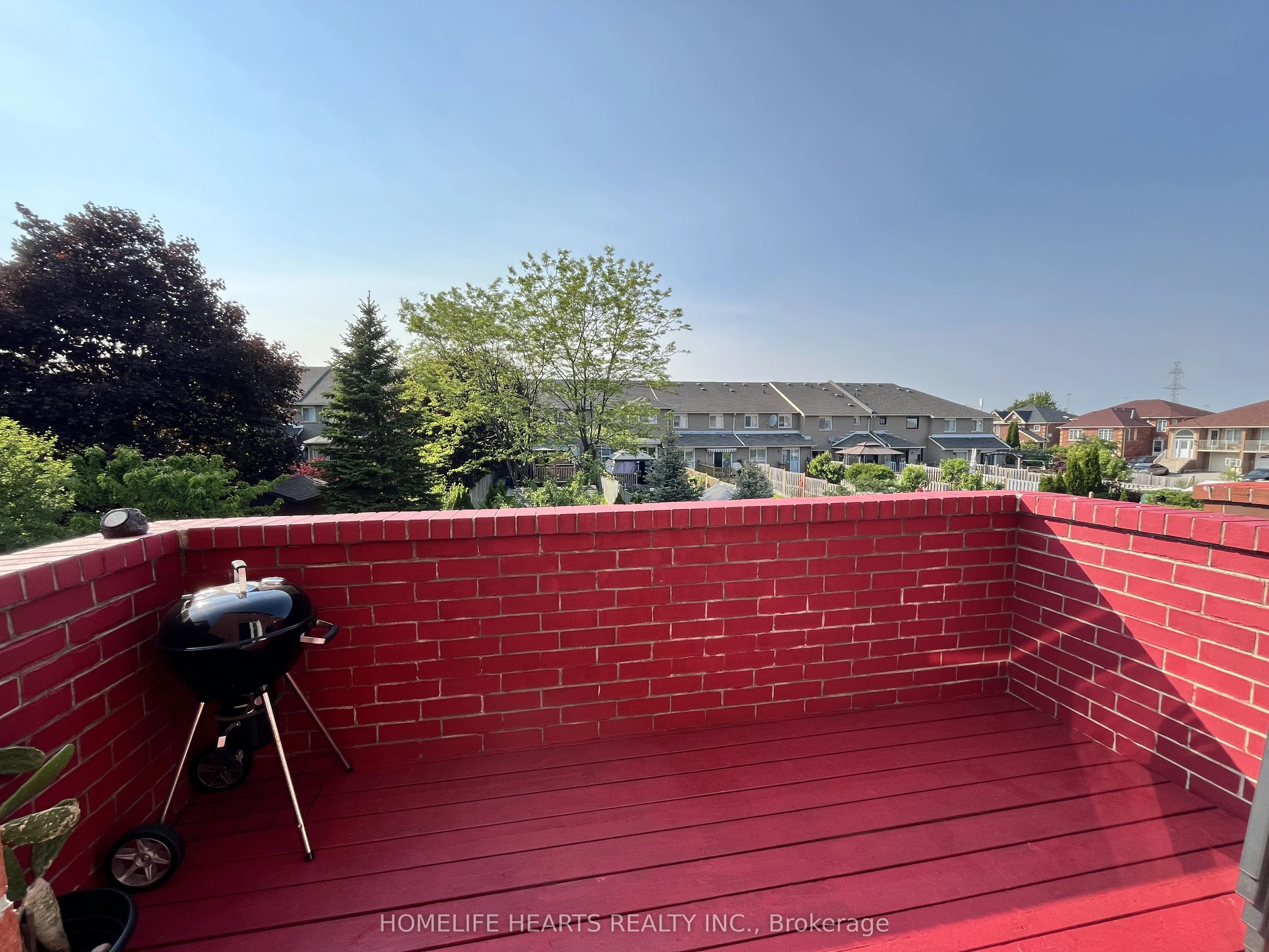 516 Lumberton Crescent