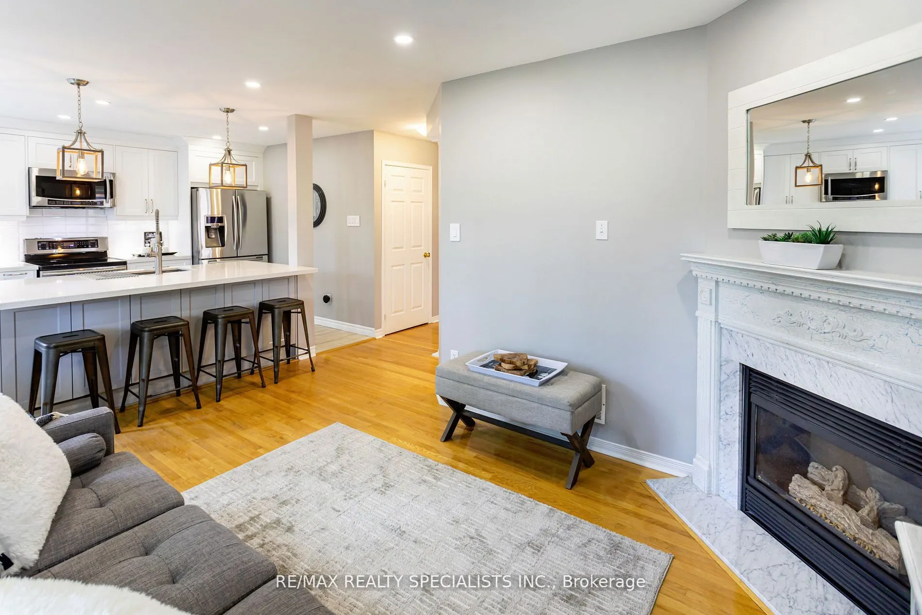3872 Periwinkle Crescent