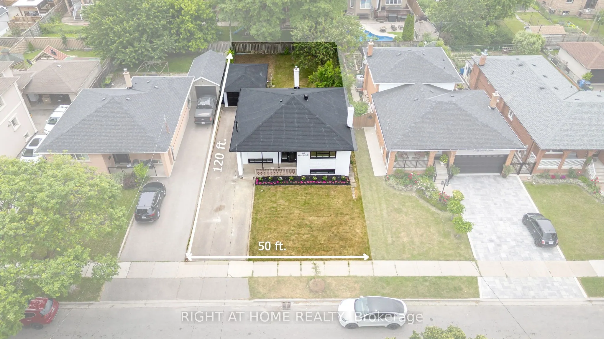 53 Lawnside Drive