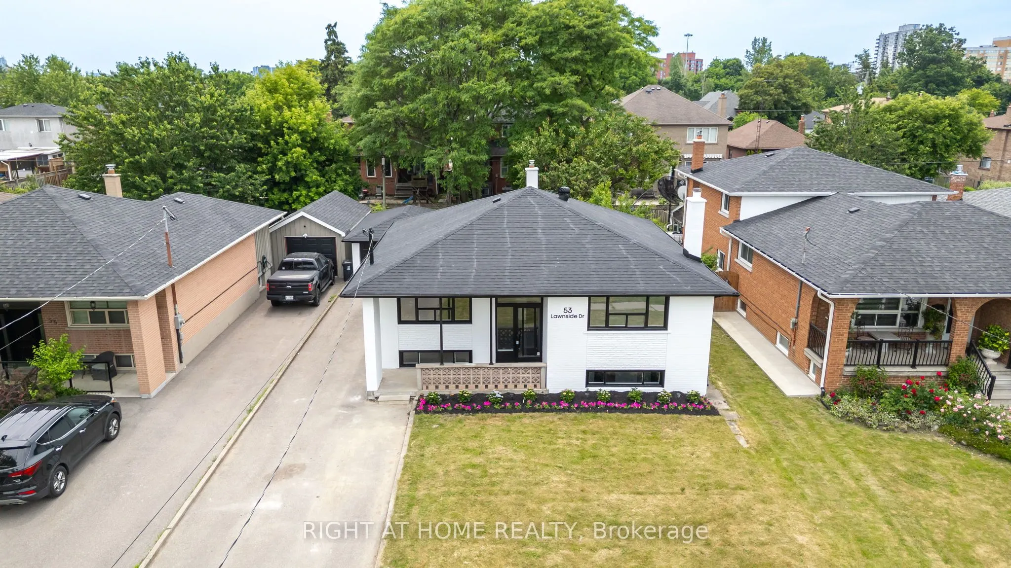 53 Lawnside Drive