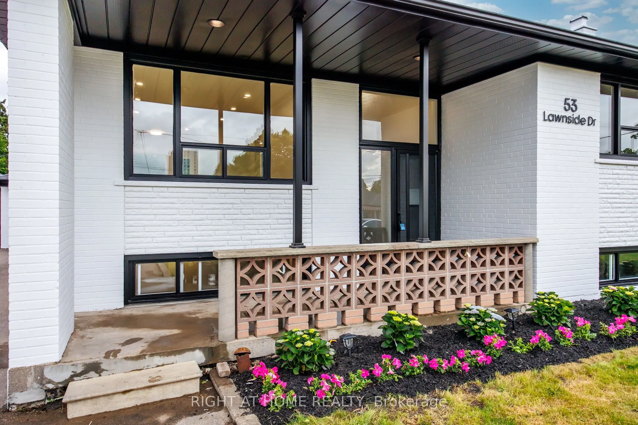 53 Lawnside Drive