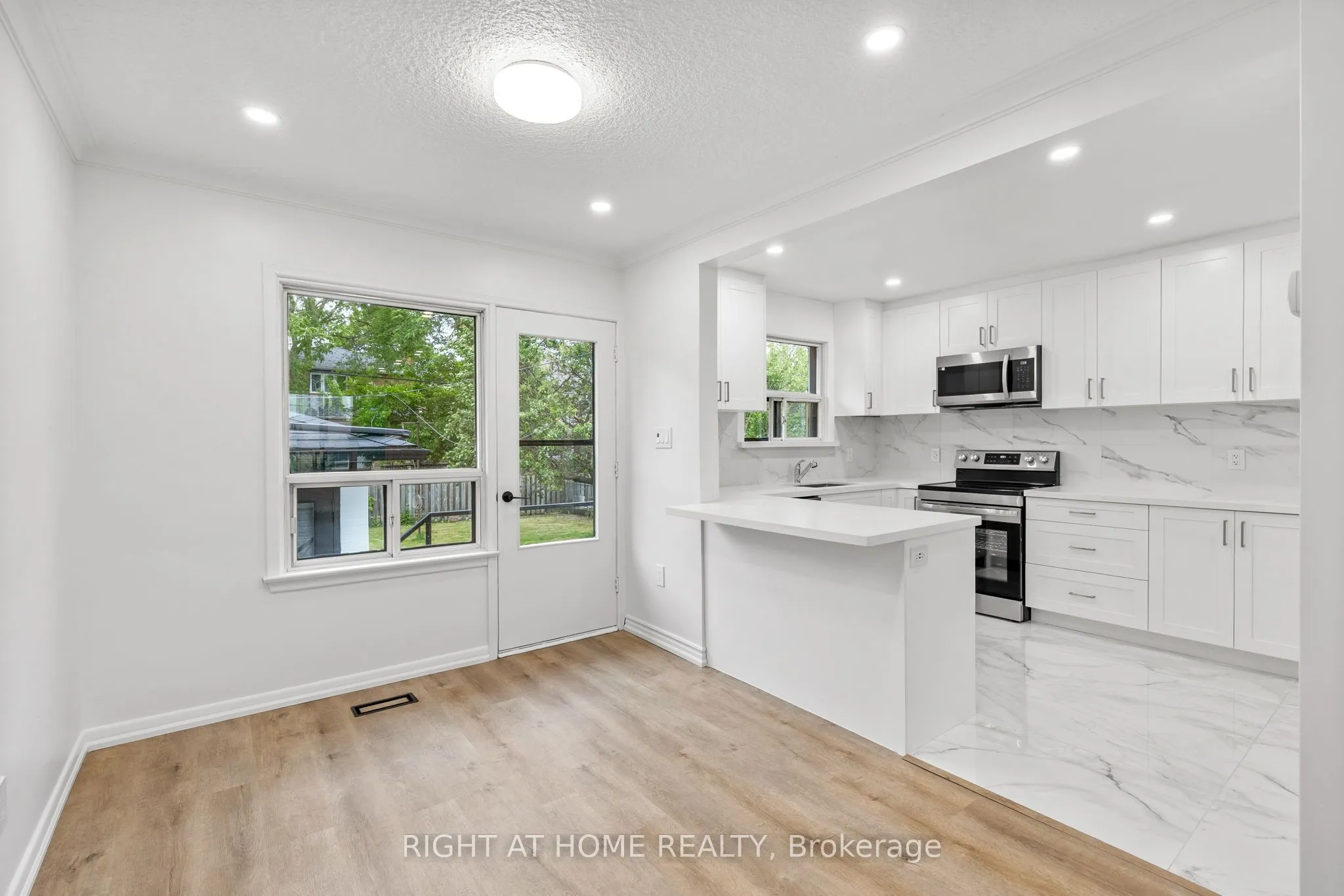 53 Lawnside Drive