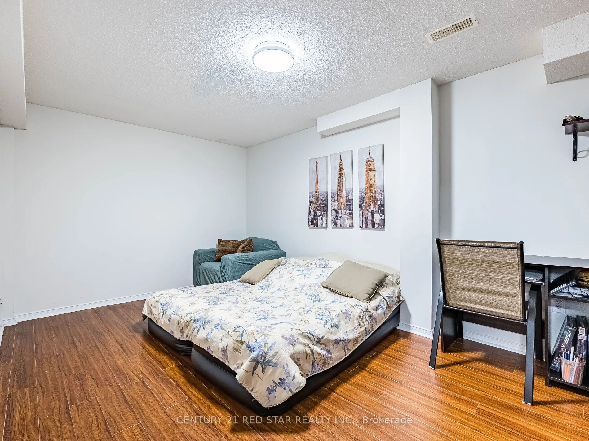 37 Oakmeadow Drive