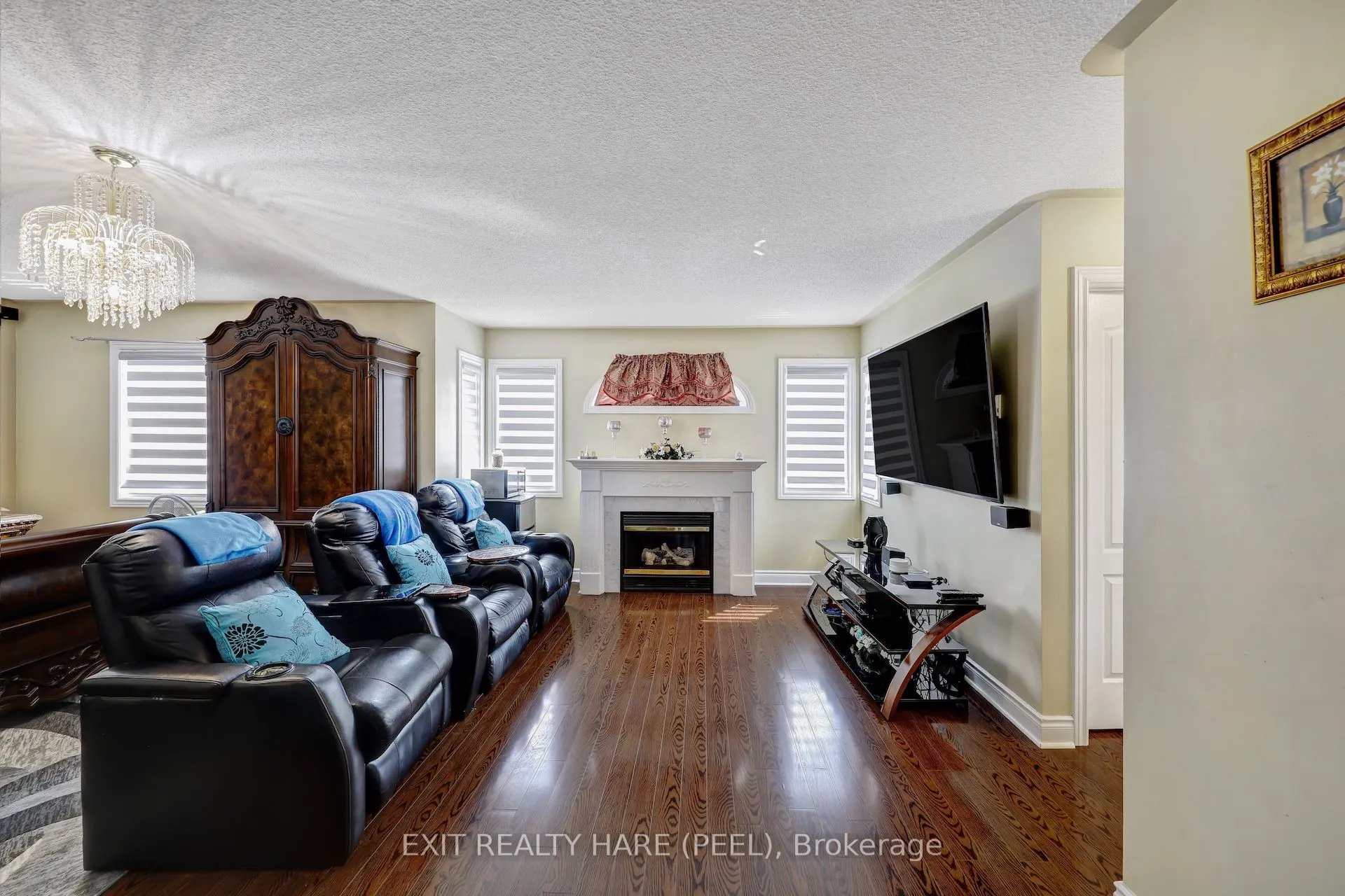 23 Fontainebleu Road