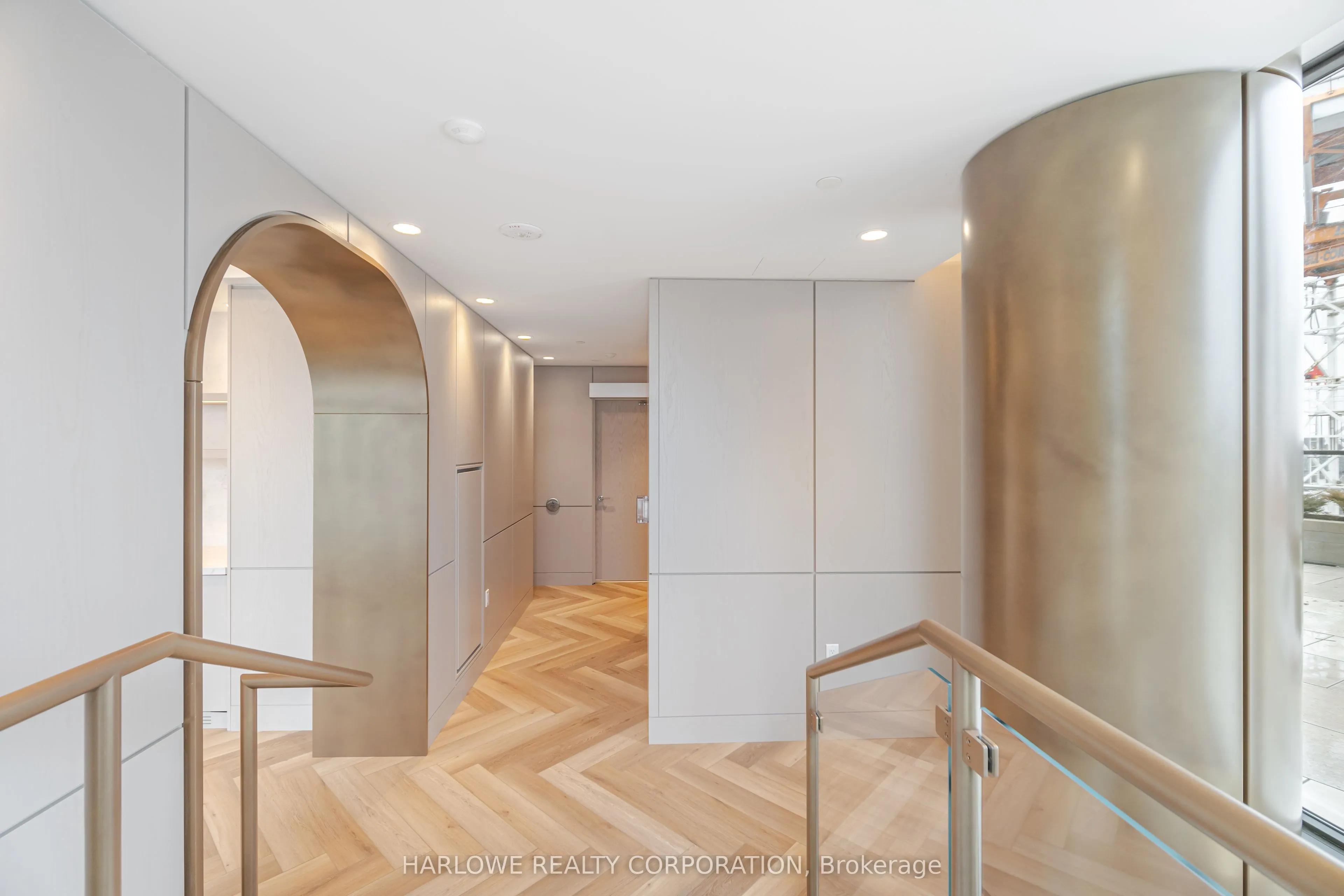 3006 William Cutmore Boulevard, #613