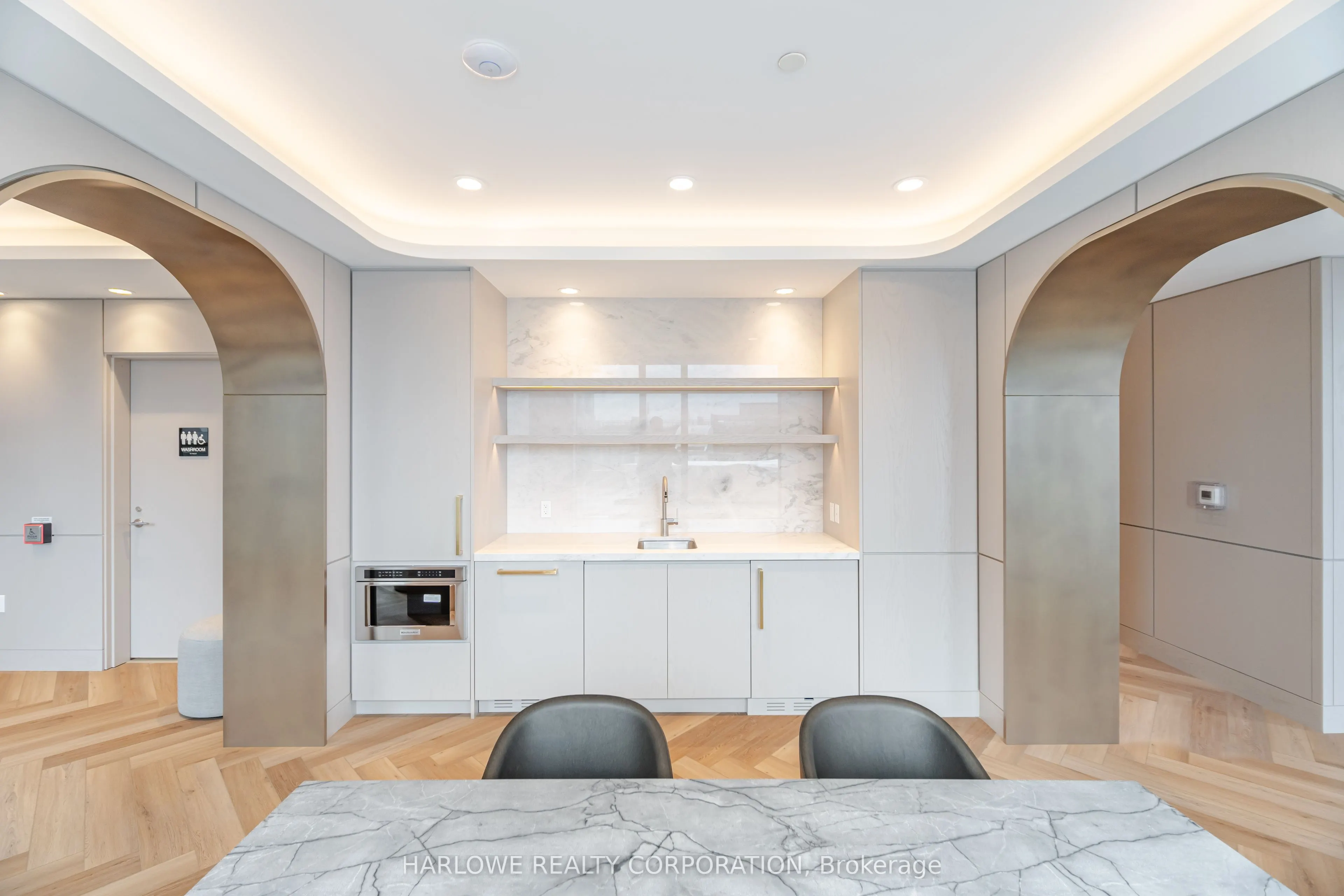 3006 William Cutmore Boulevard, #613