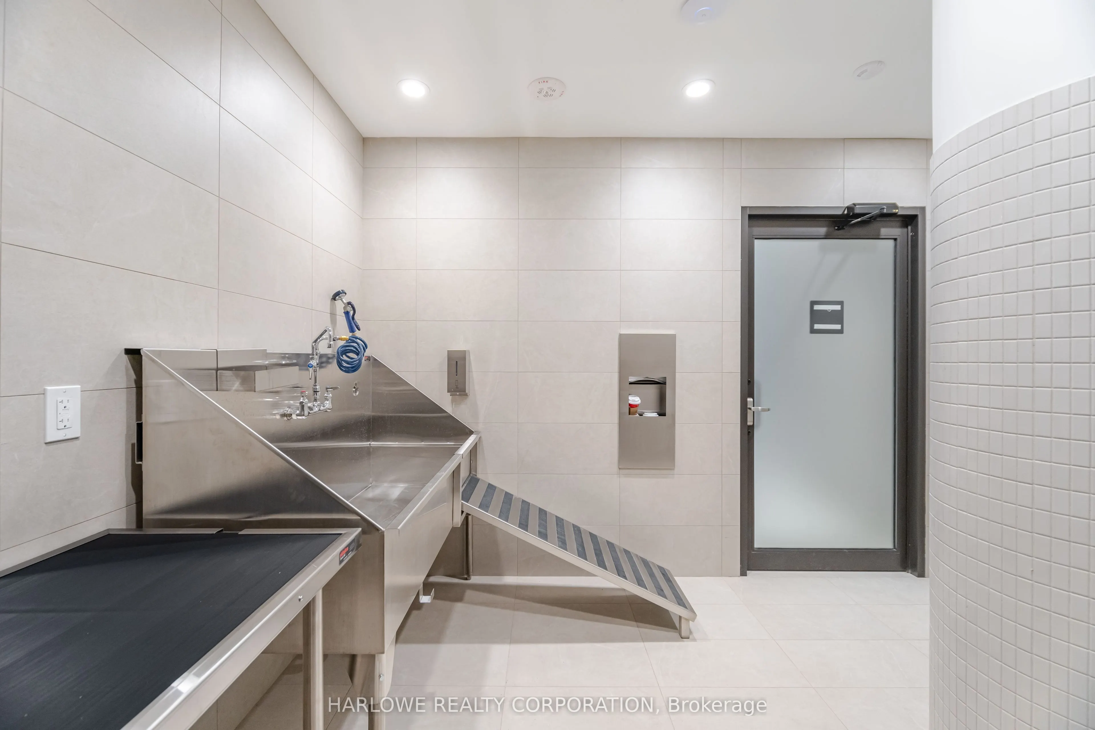 3006 William Cutmore Boulevard, #613