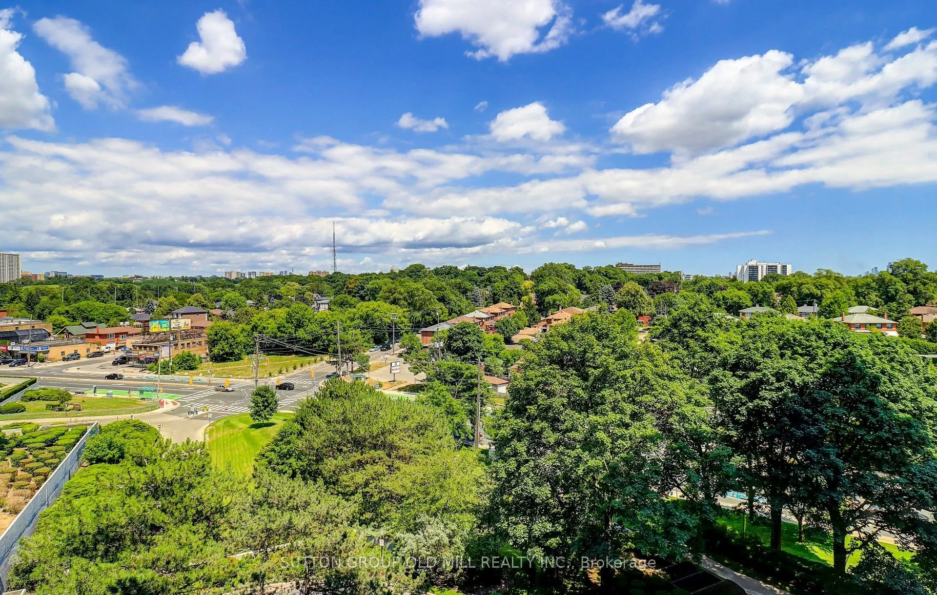 250 Scarlett Road N, #807