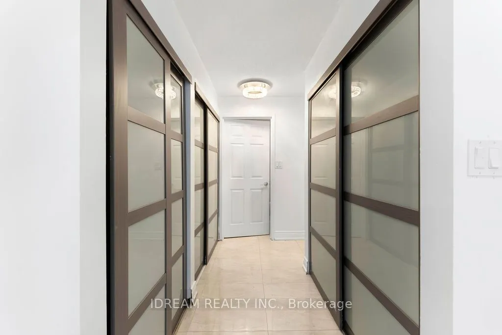 25 Agnes Street, #1208