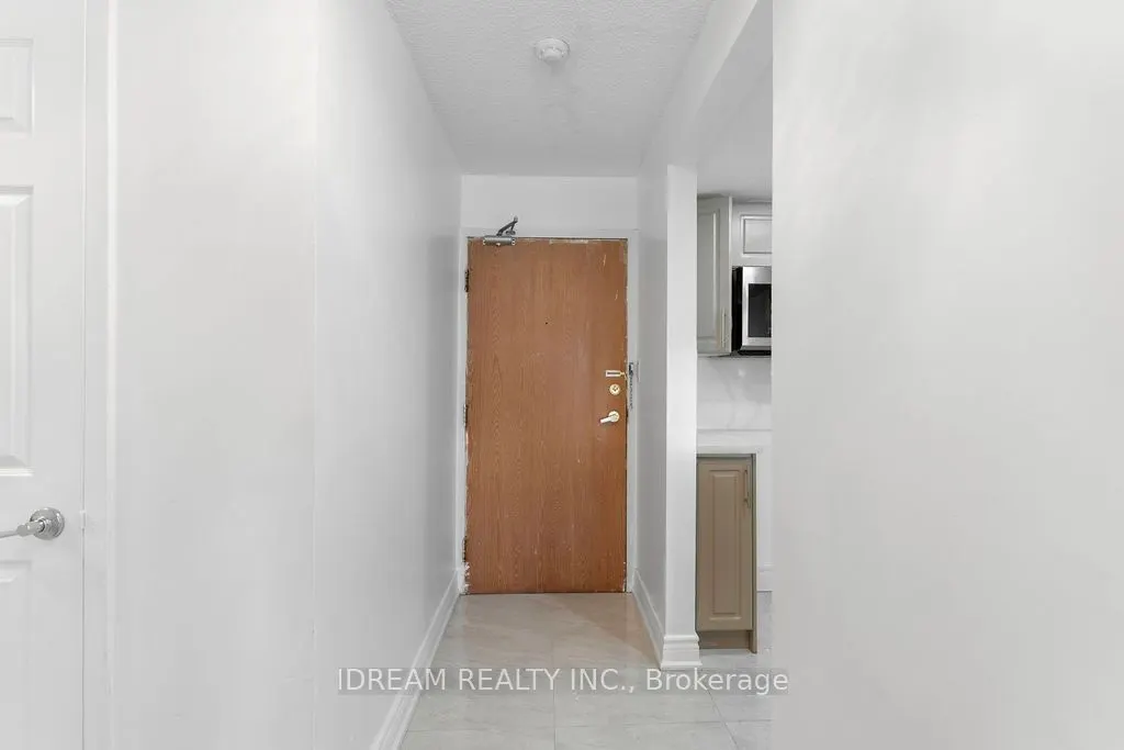 25 Agnes Street, #1208