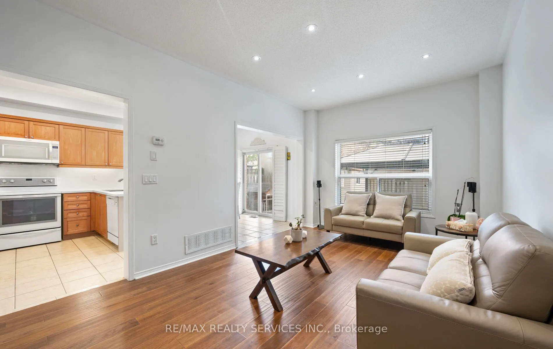 106 Beavervalley Drive