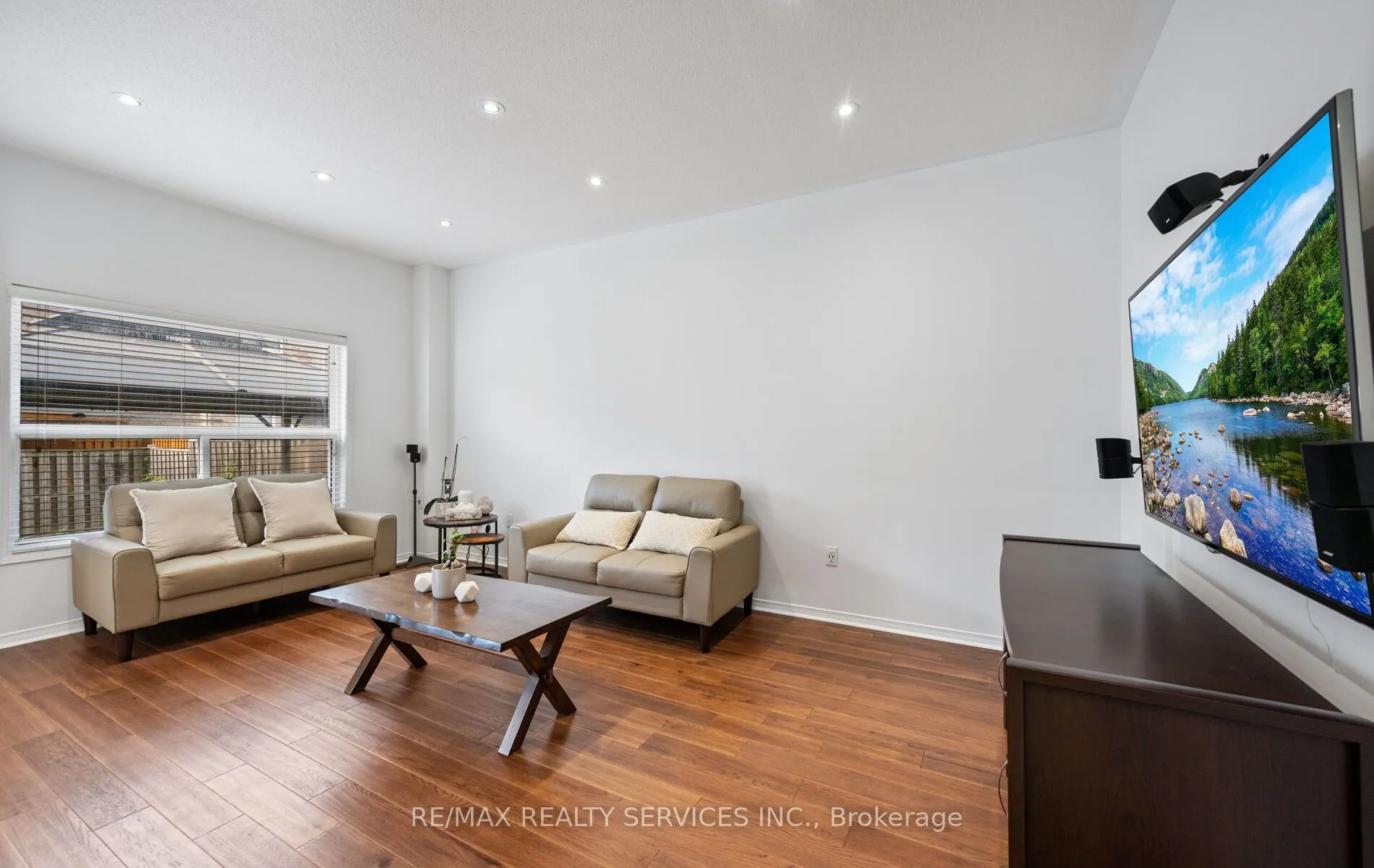 106 Beavervalley Drive