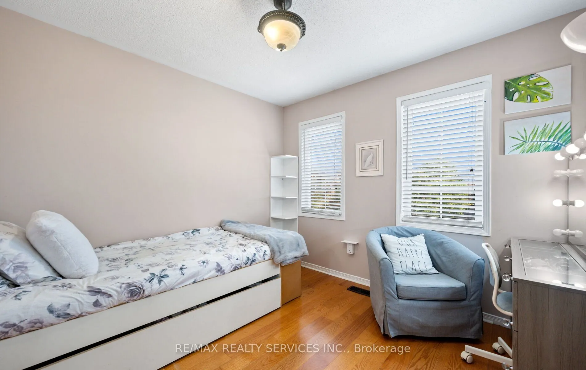 106 Beavervalley Drive